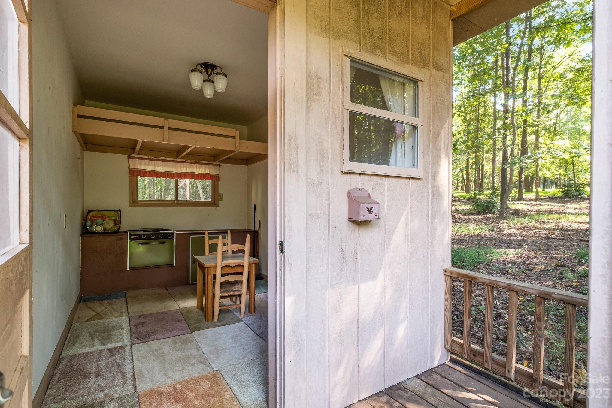 main property photo 37
