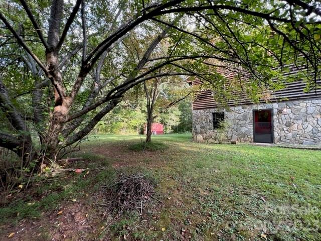 main property photo 40