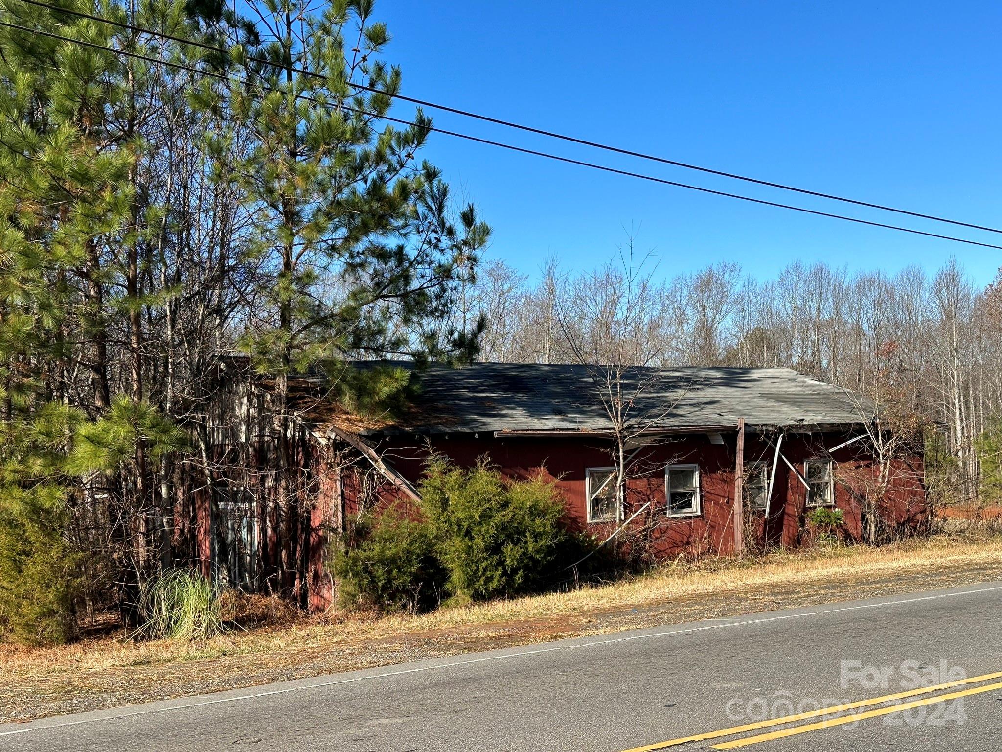 main property photo 15