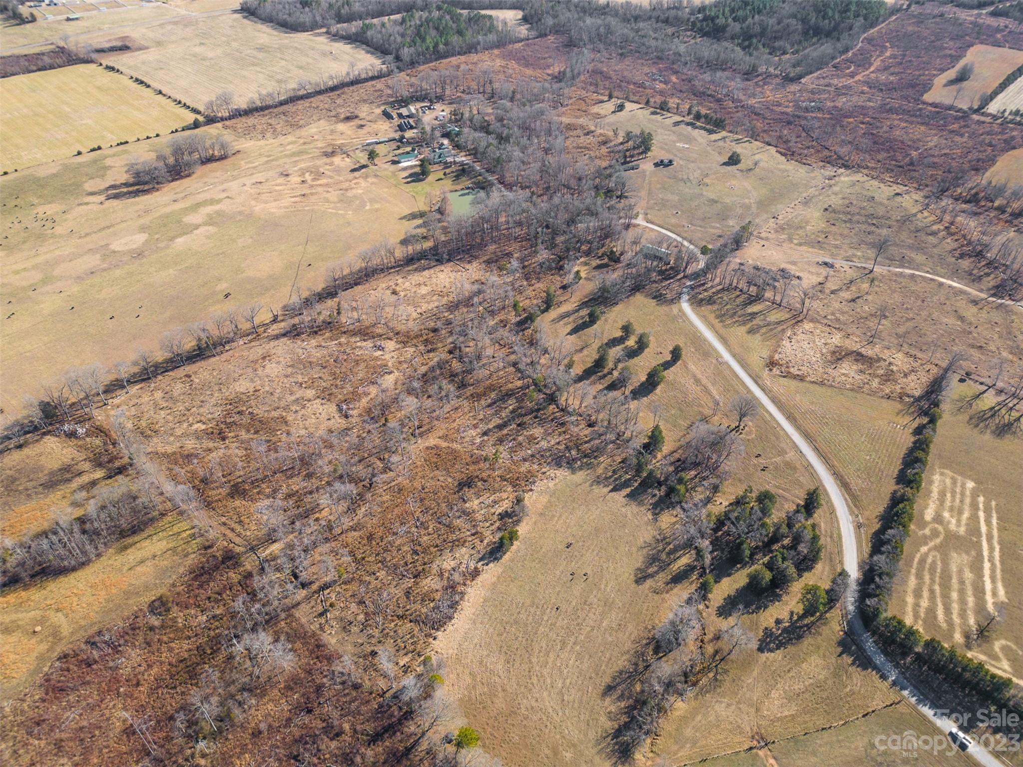main property photo 45