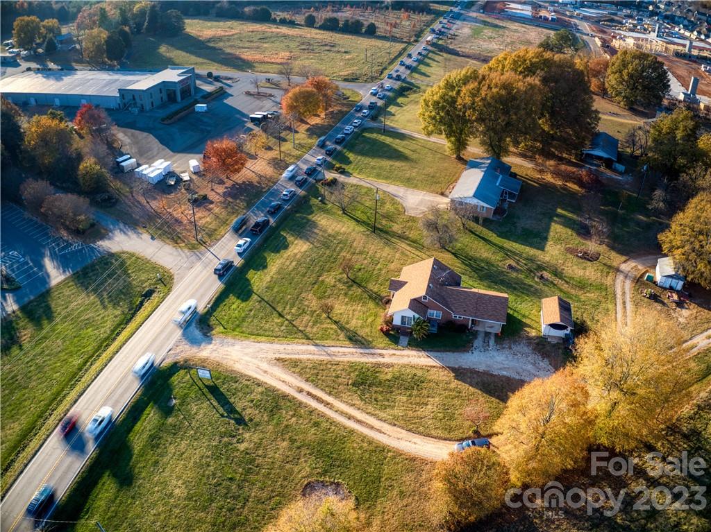 main property photo 19
