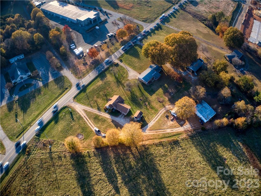main property photo 21
