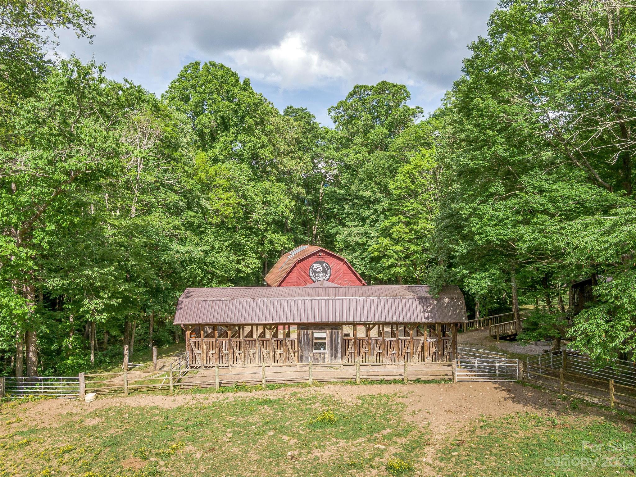 main property photo 12