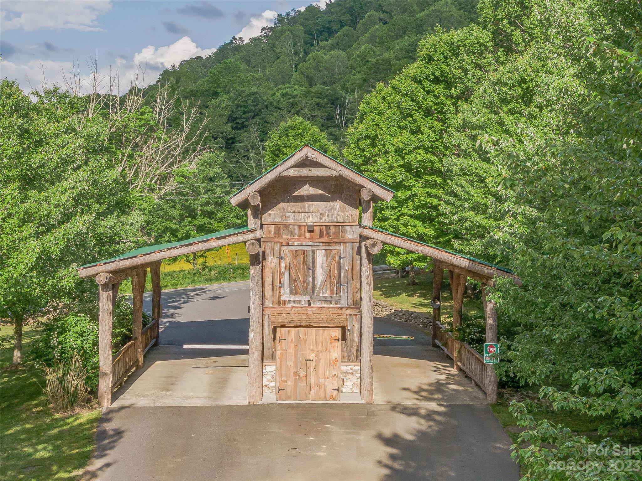 main property photo 24