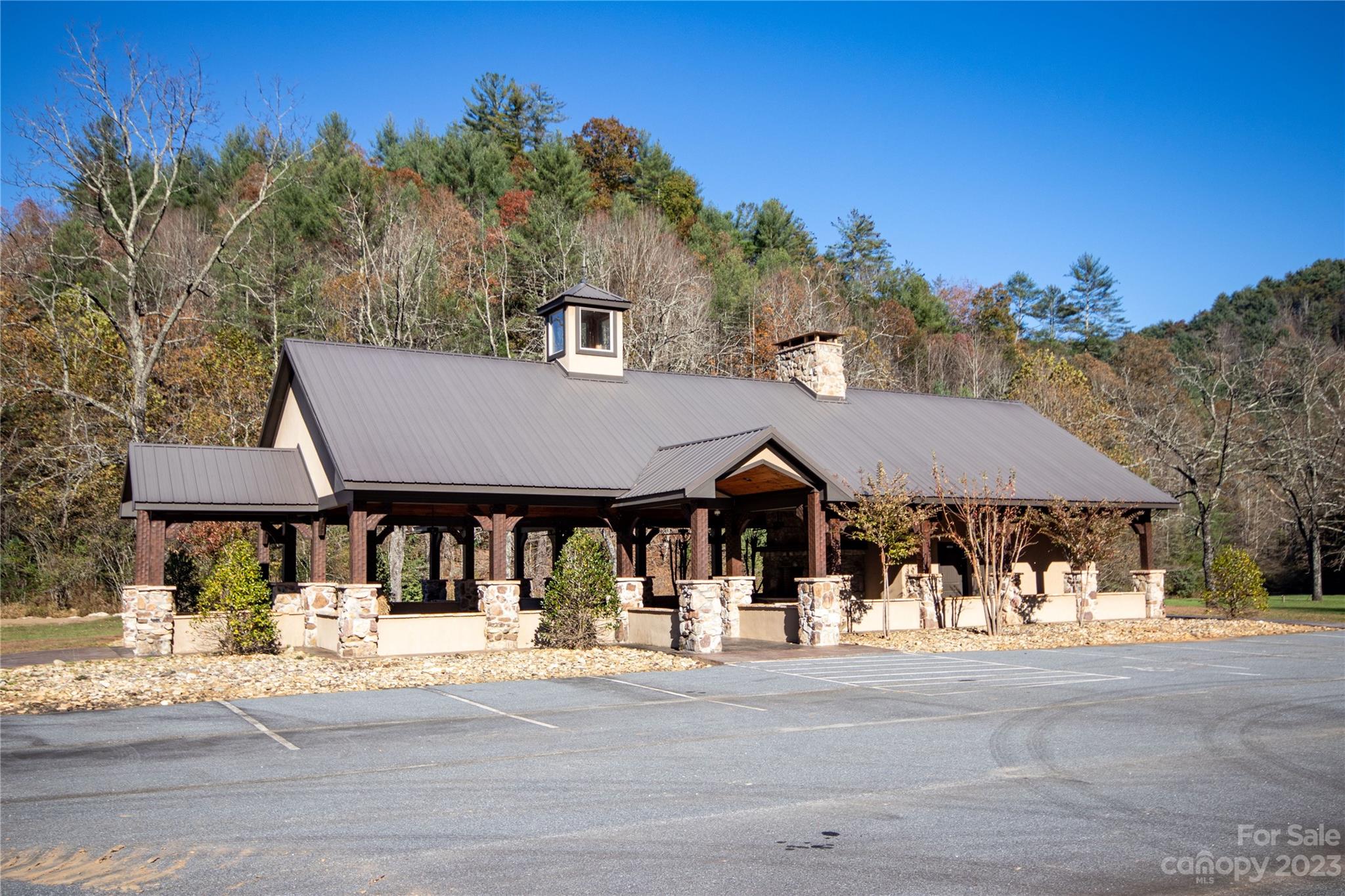 main property photo 42