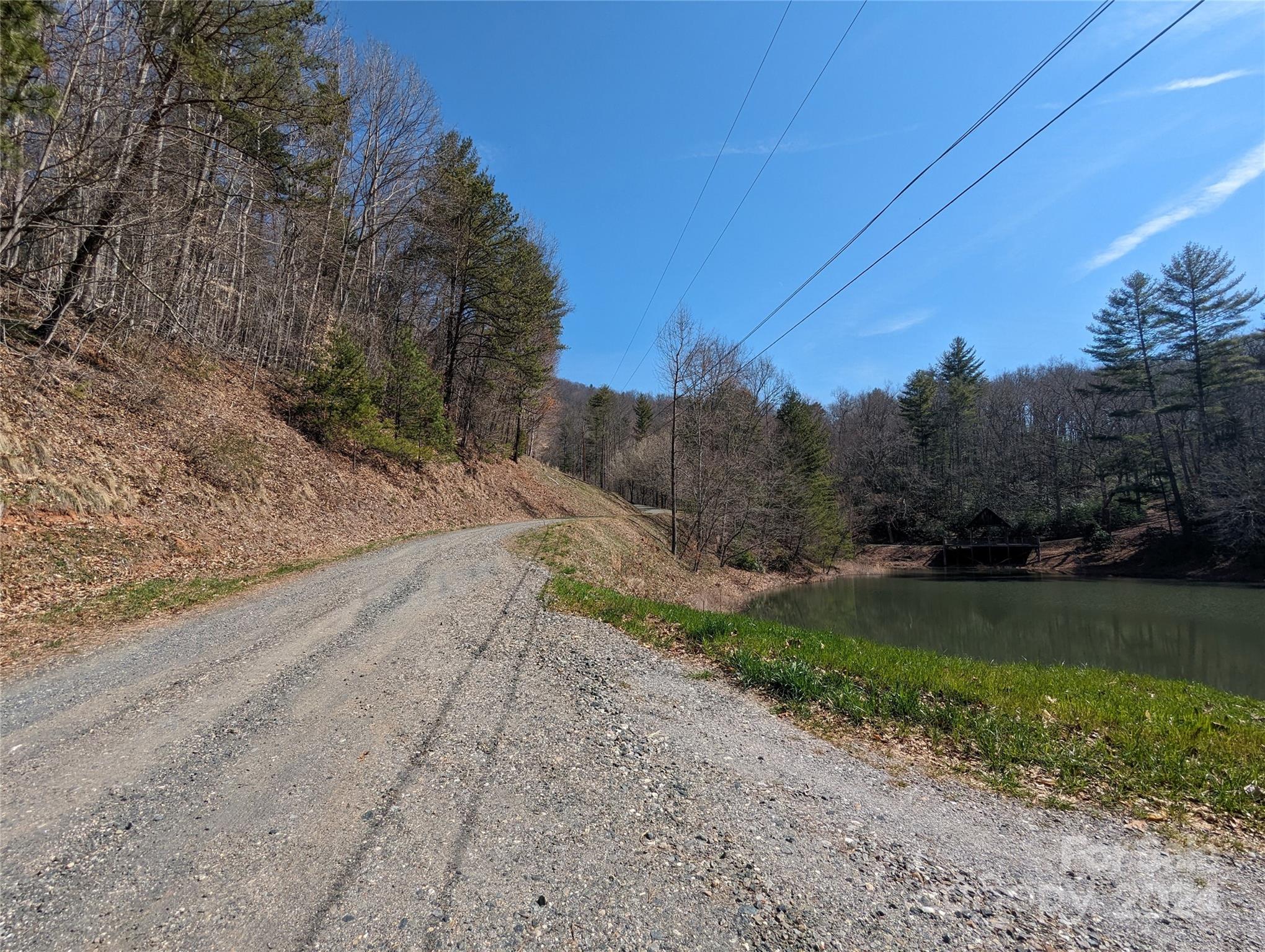 main property photo 25