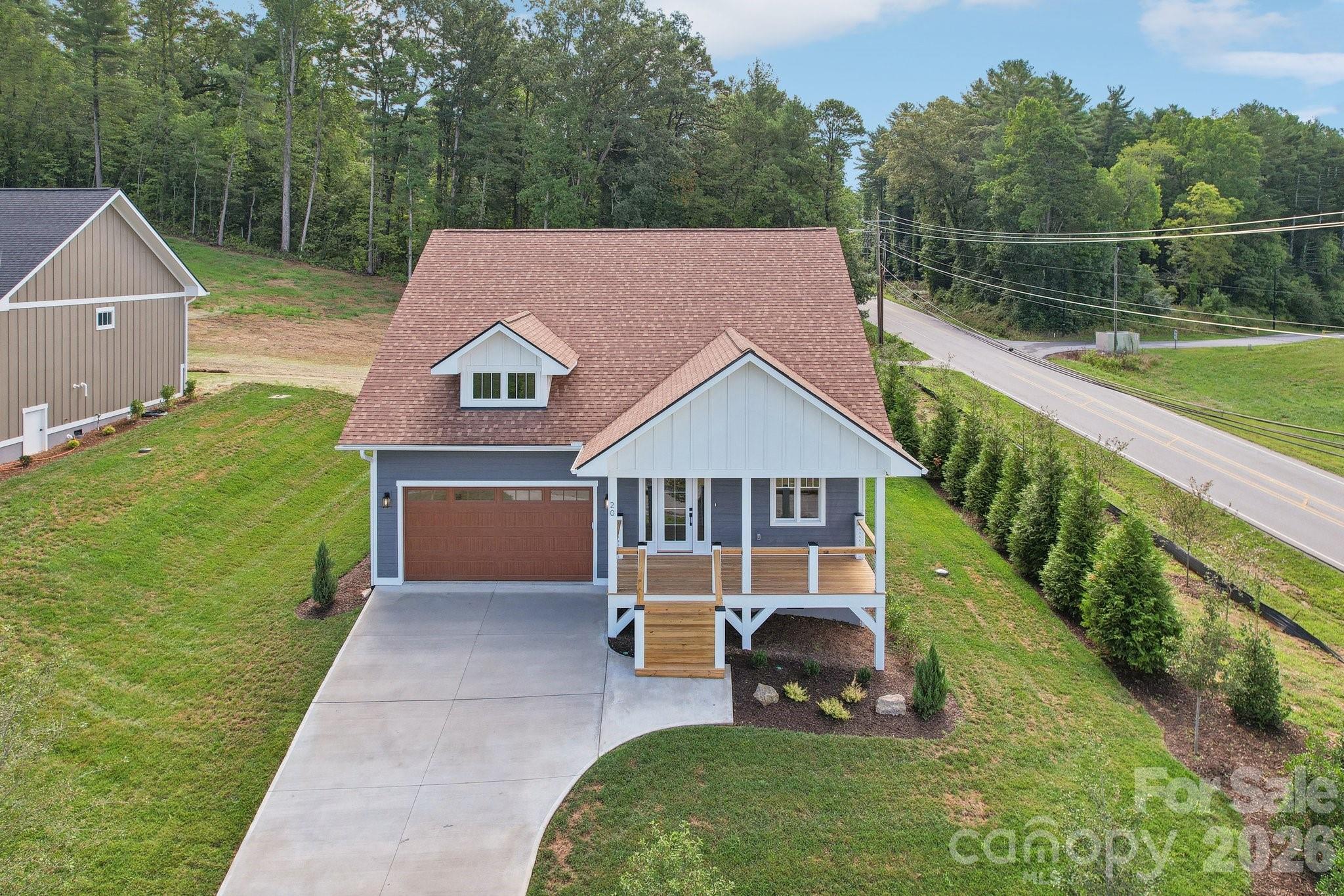 main property photo 31