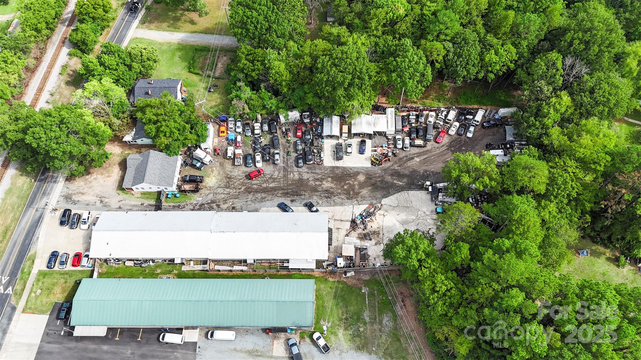 main property photo 21