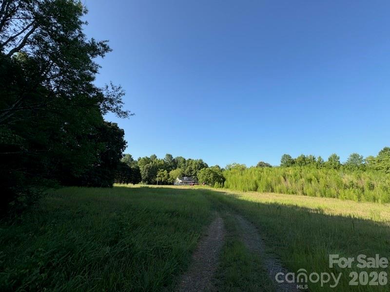main property photo 11