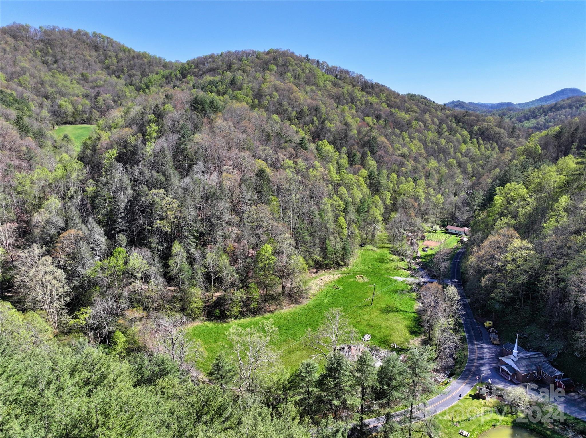 main property photo 26