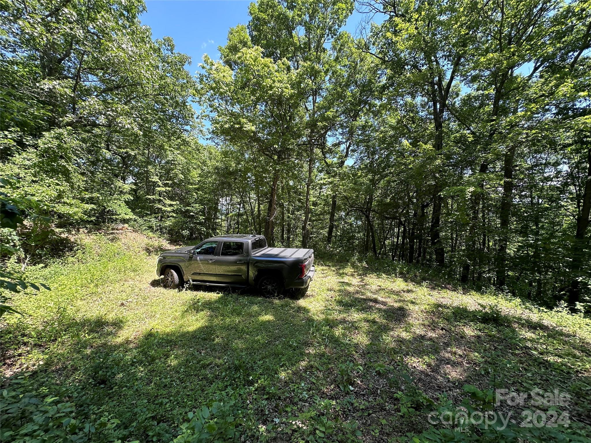 main property photo 24
