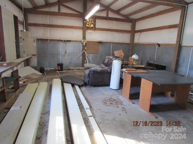 main property photo 21