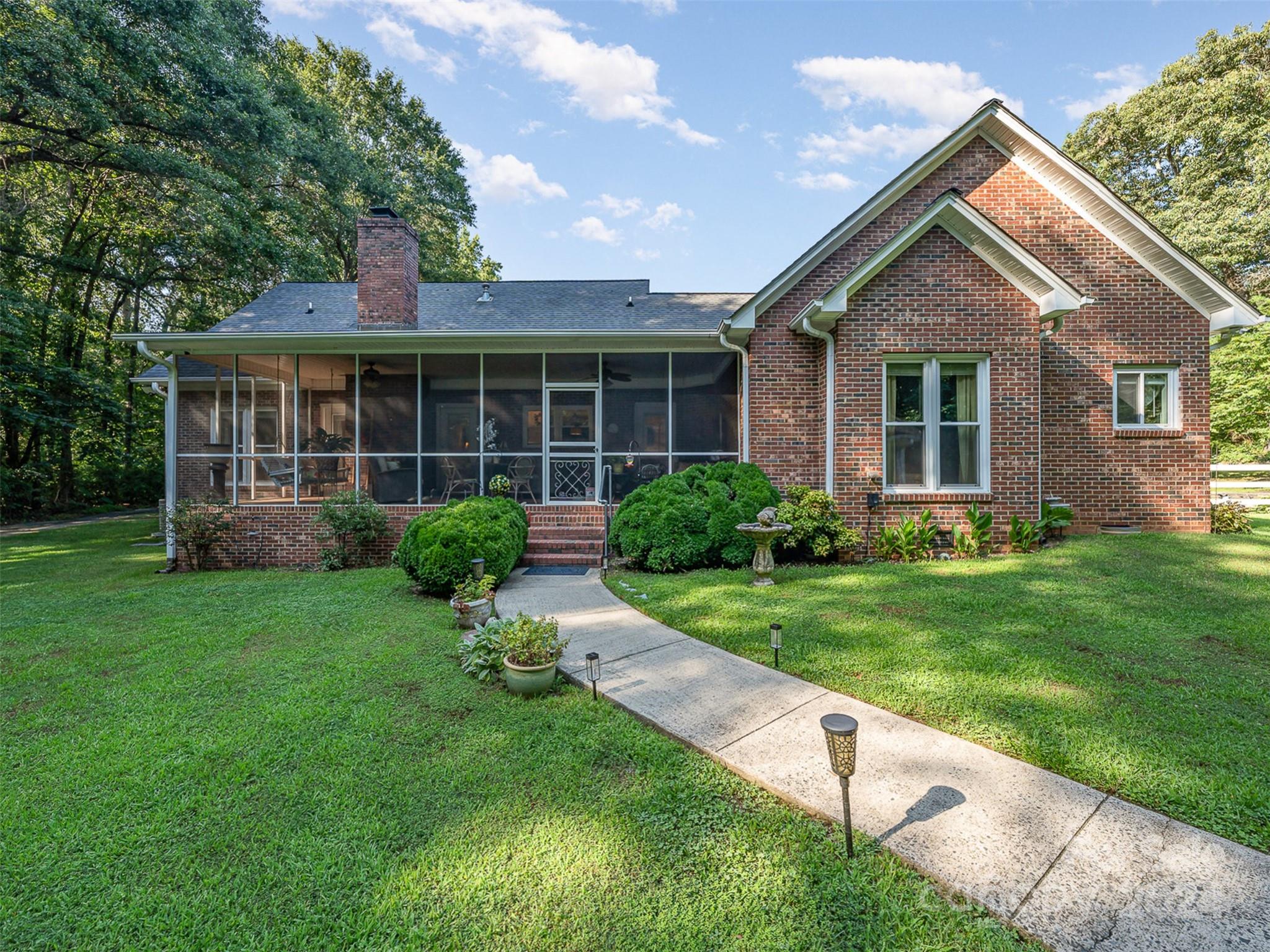 main property photo 39