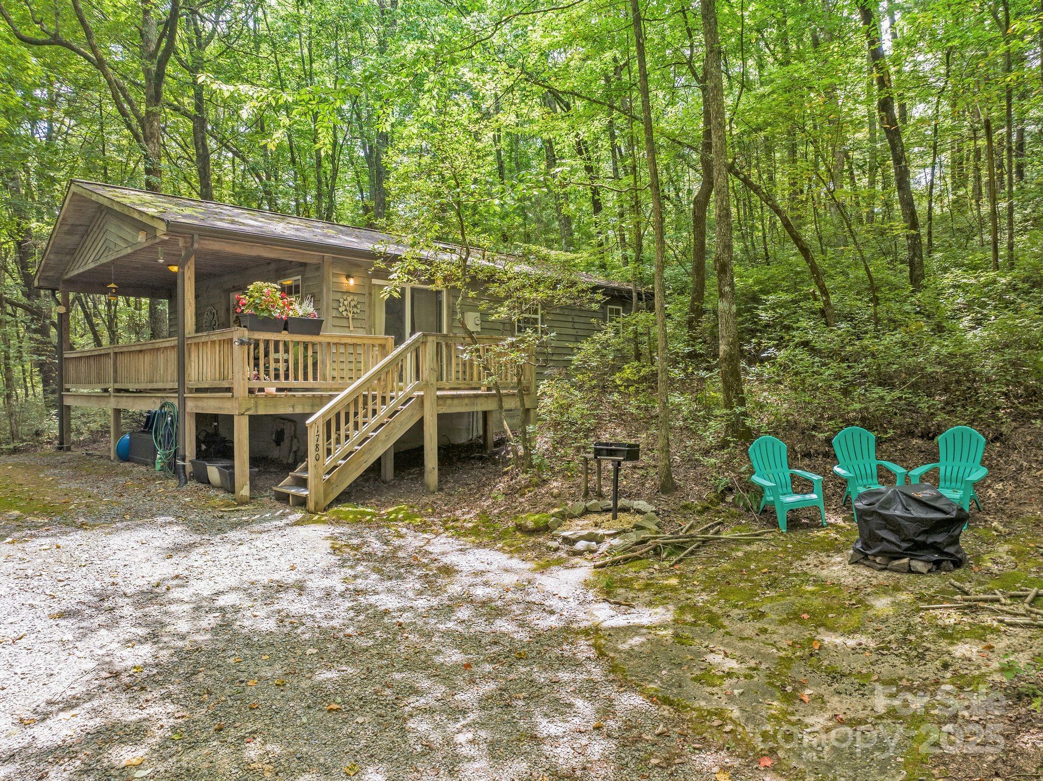 main property photo 23