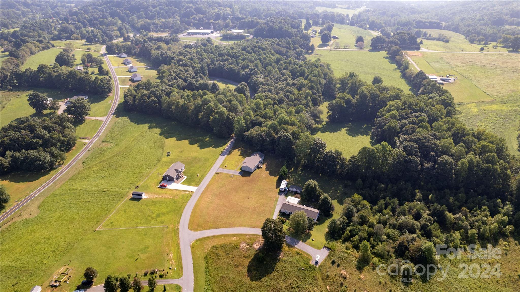 main property photo 5