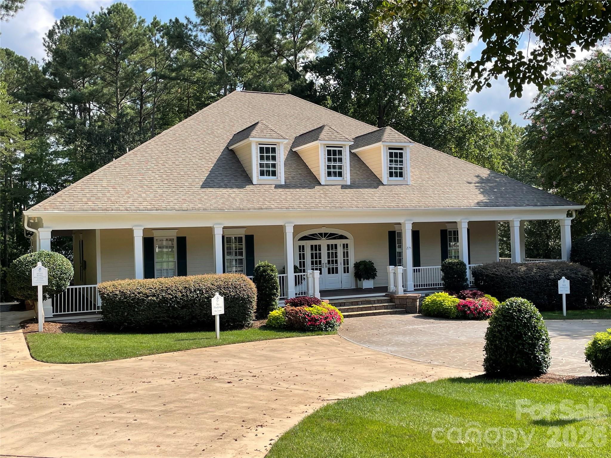 main property photo 16