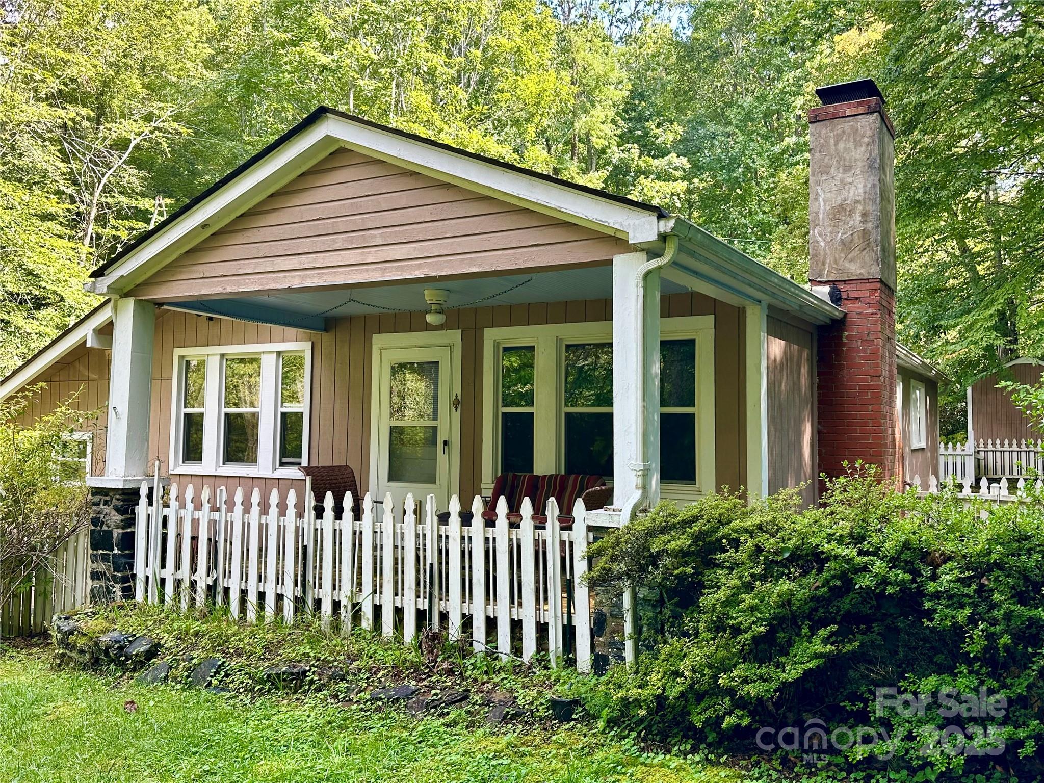 main property photo 35