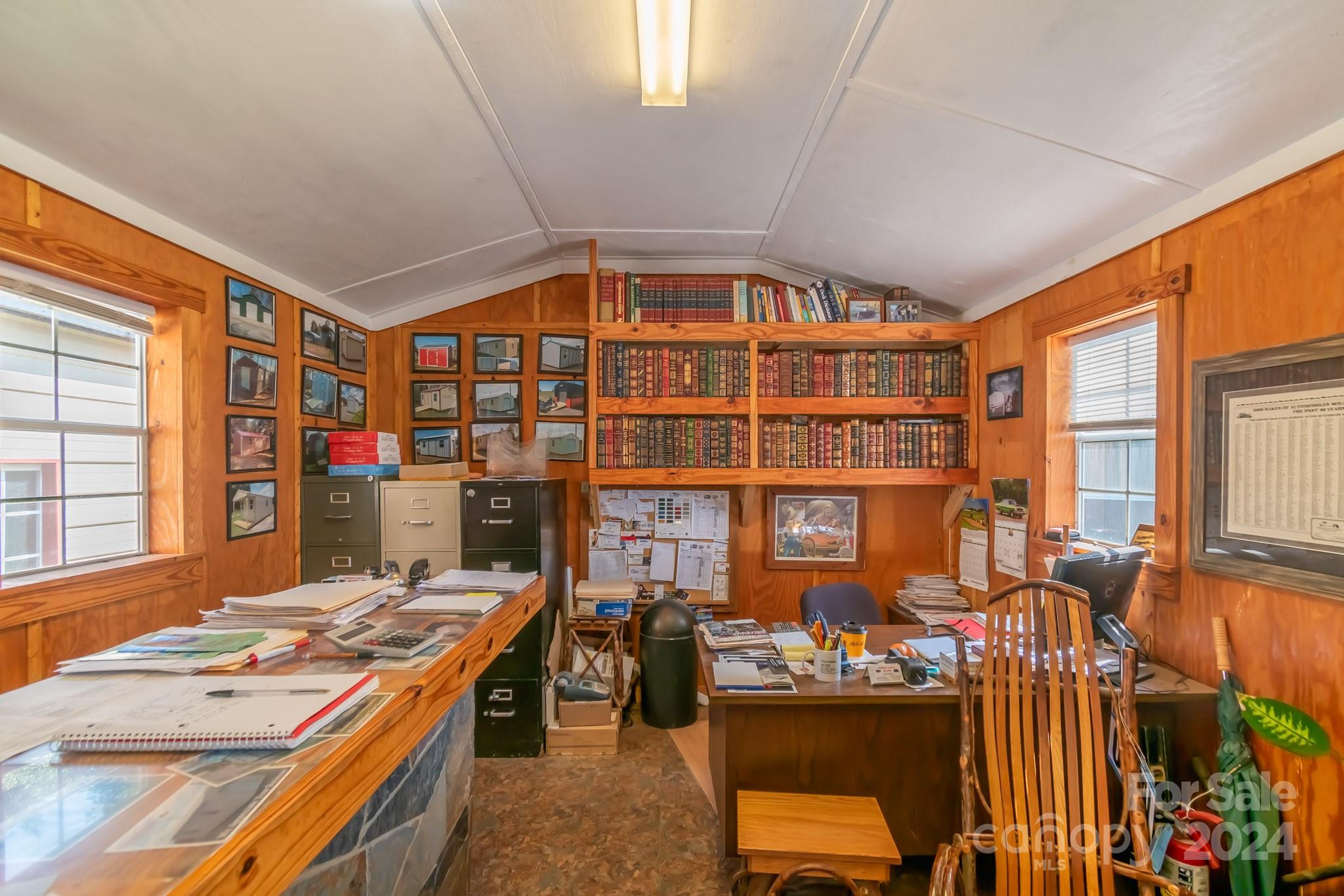 main property photo 18