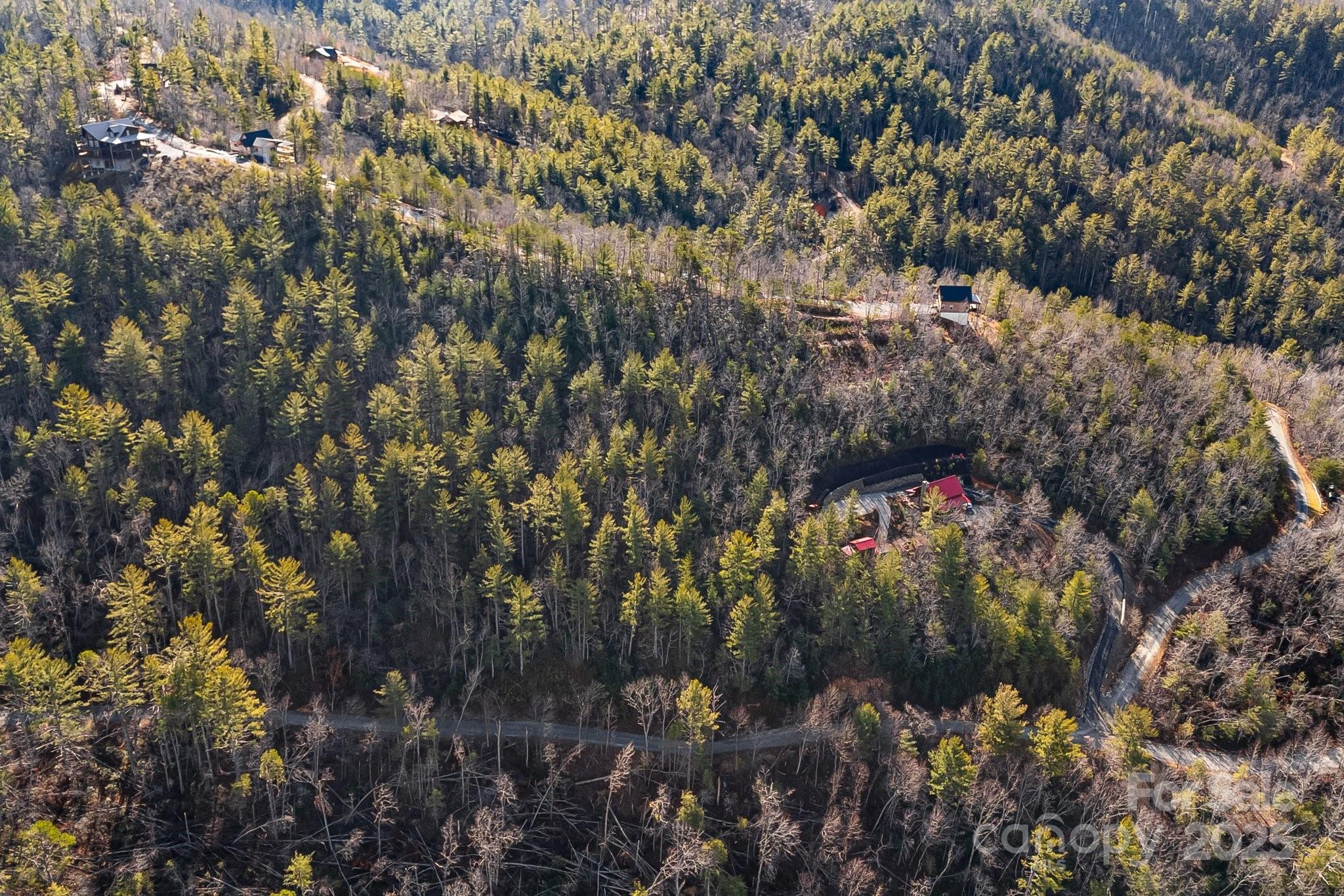 main property photo 11