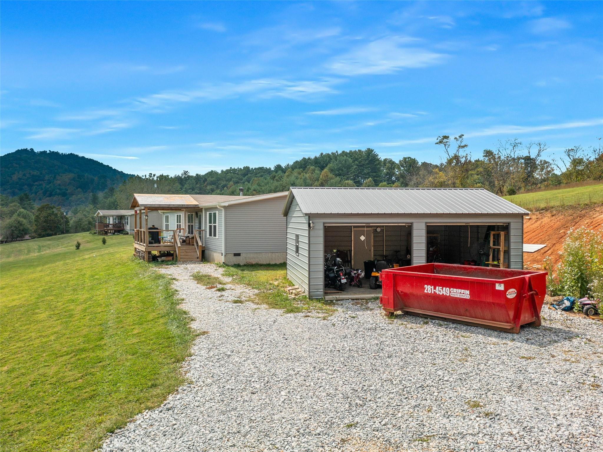 main property photo 5