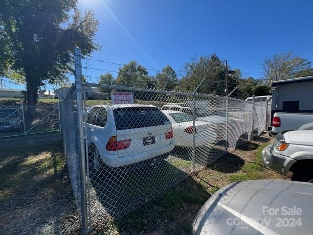 main property photo 14