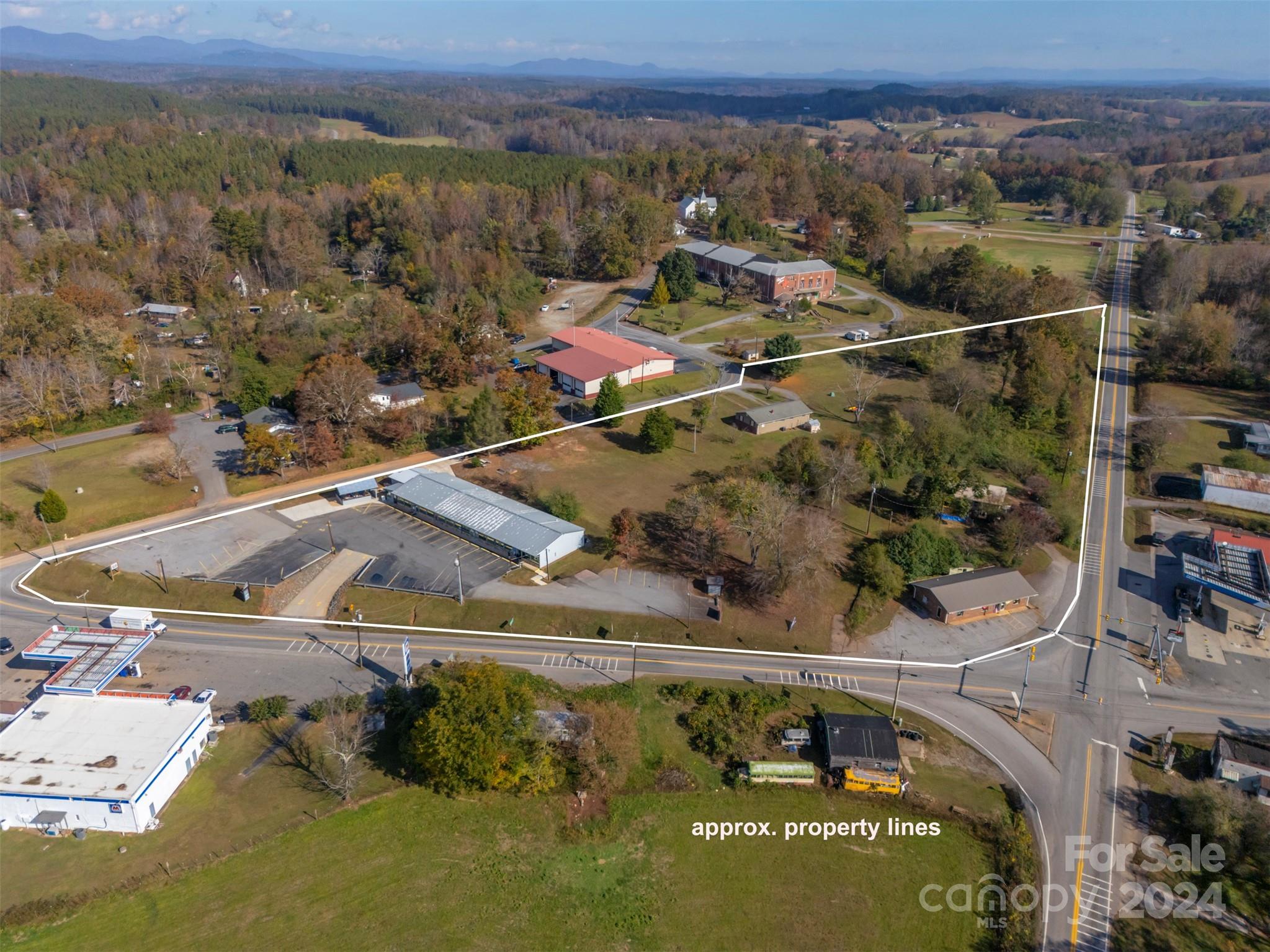 main property photo 33