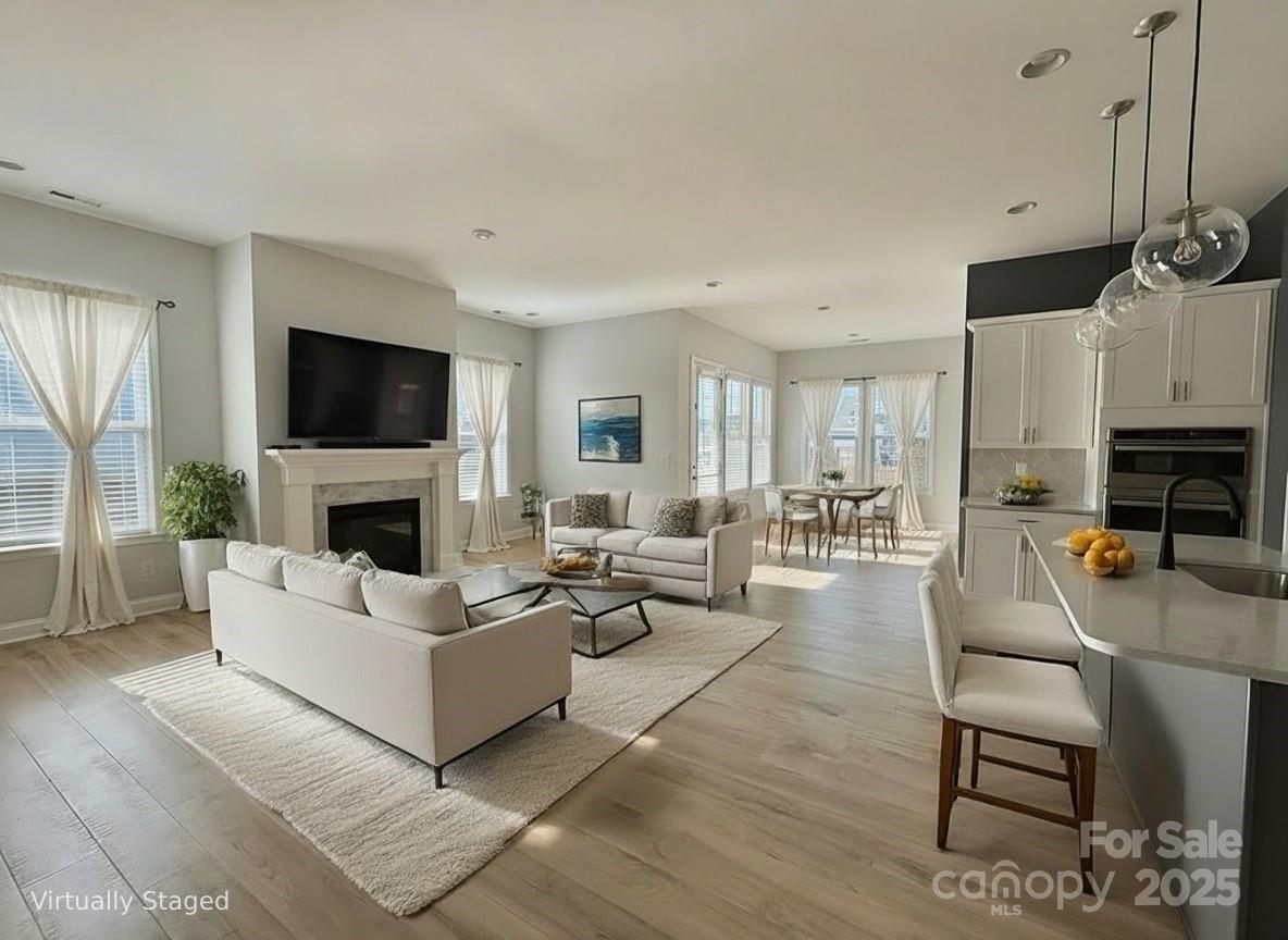 property viewer photo 10