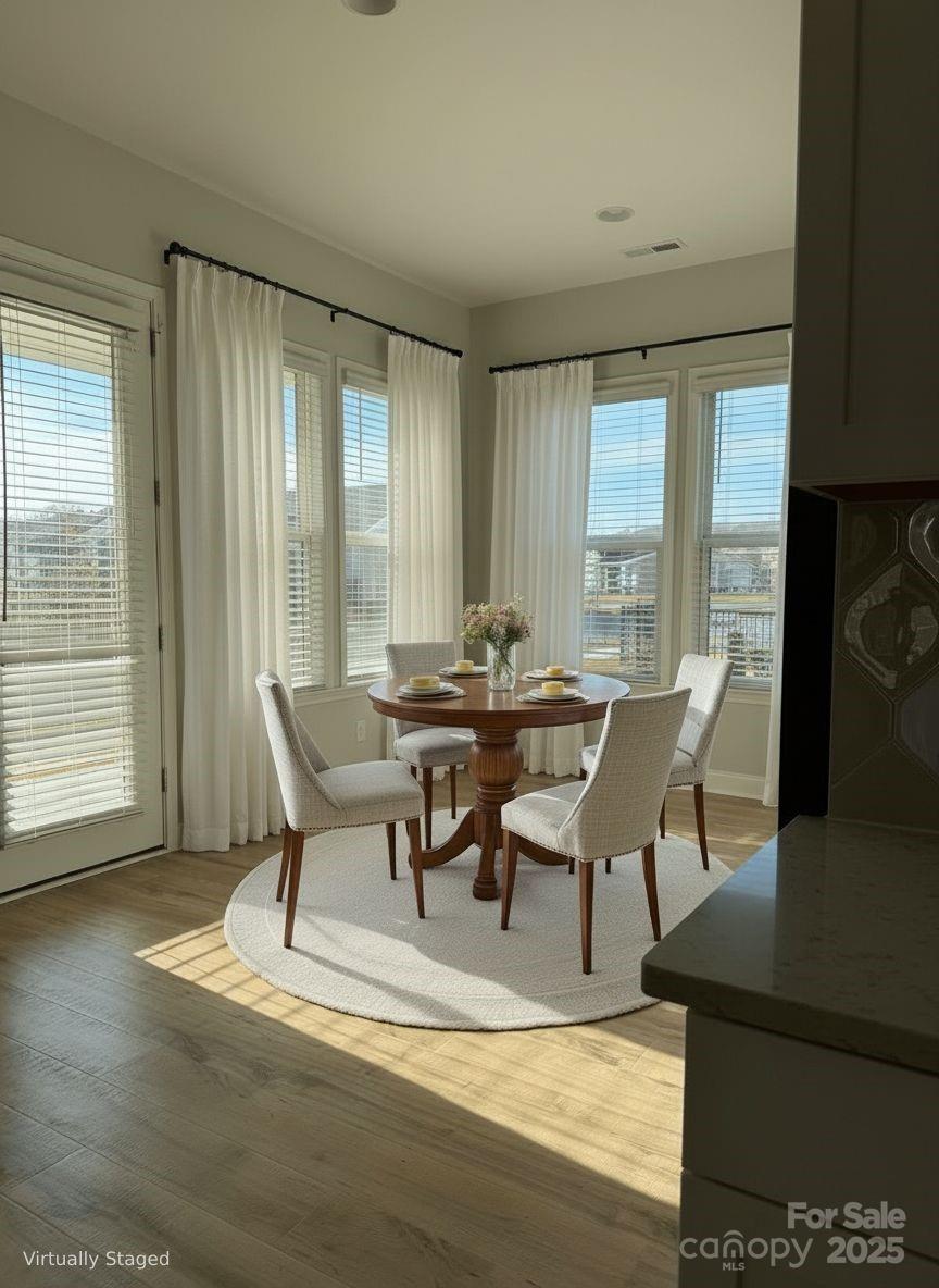 property viewer photo 12