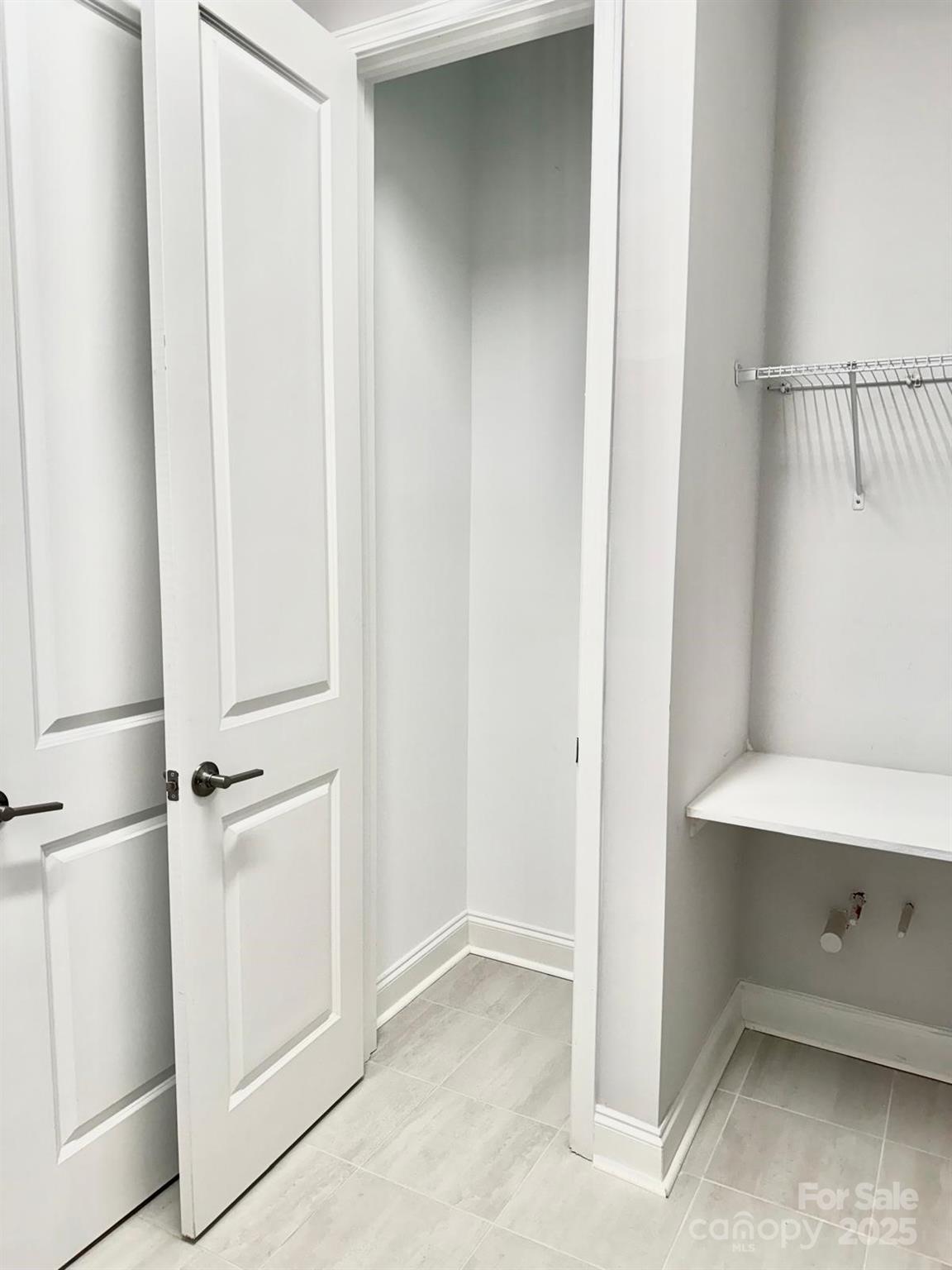 property viewer photo 36