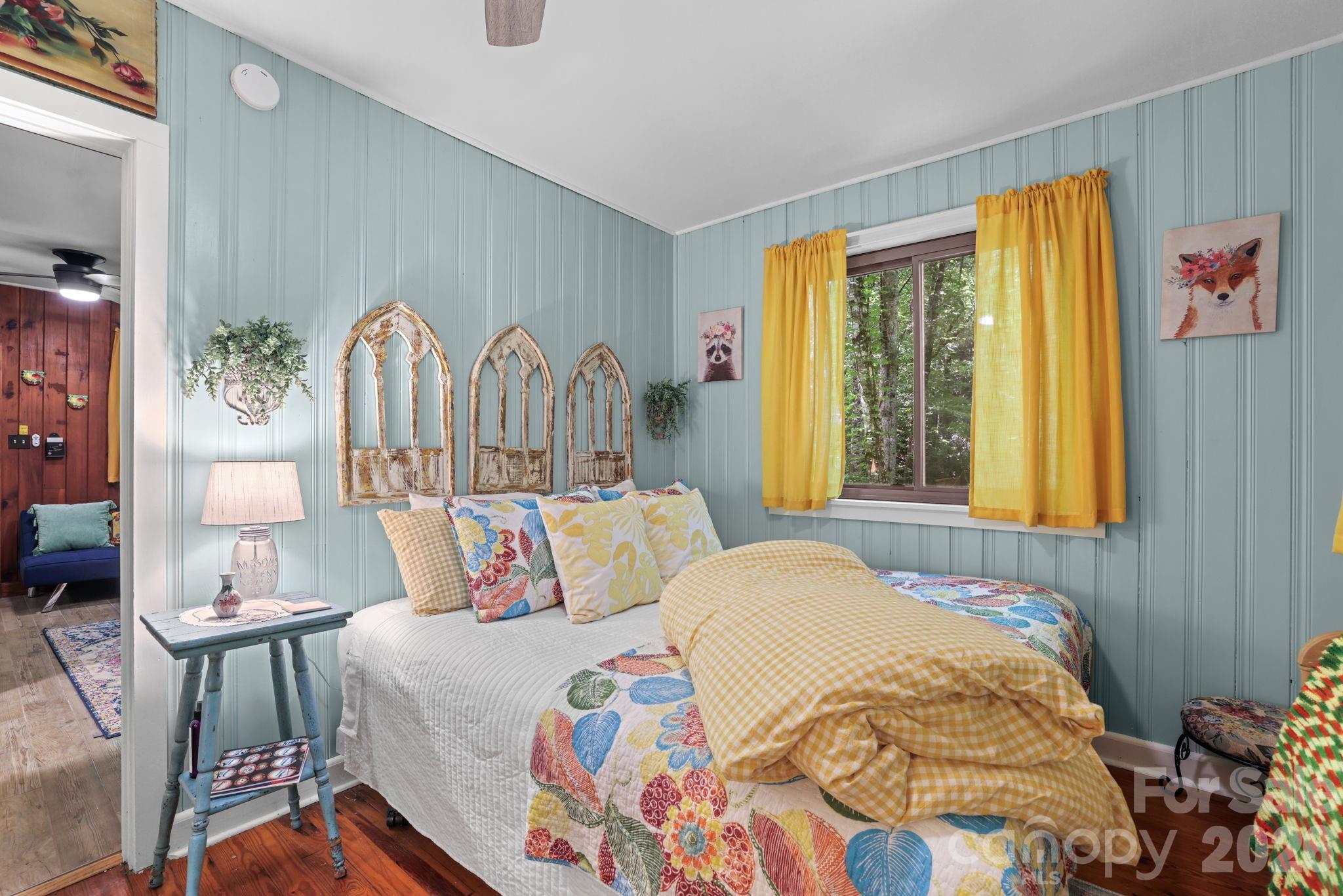 main property photo 10