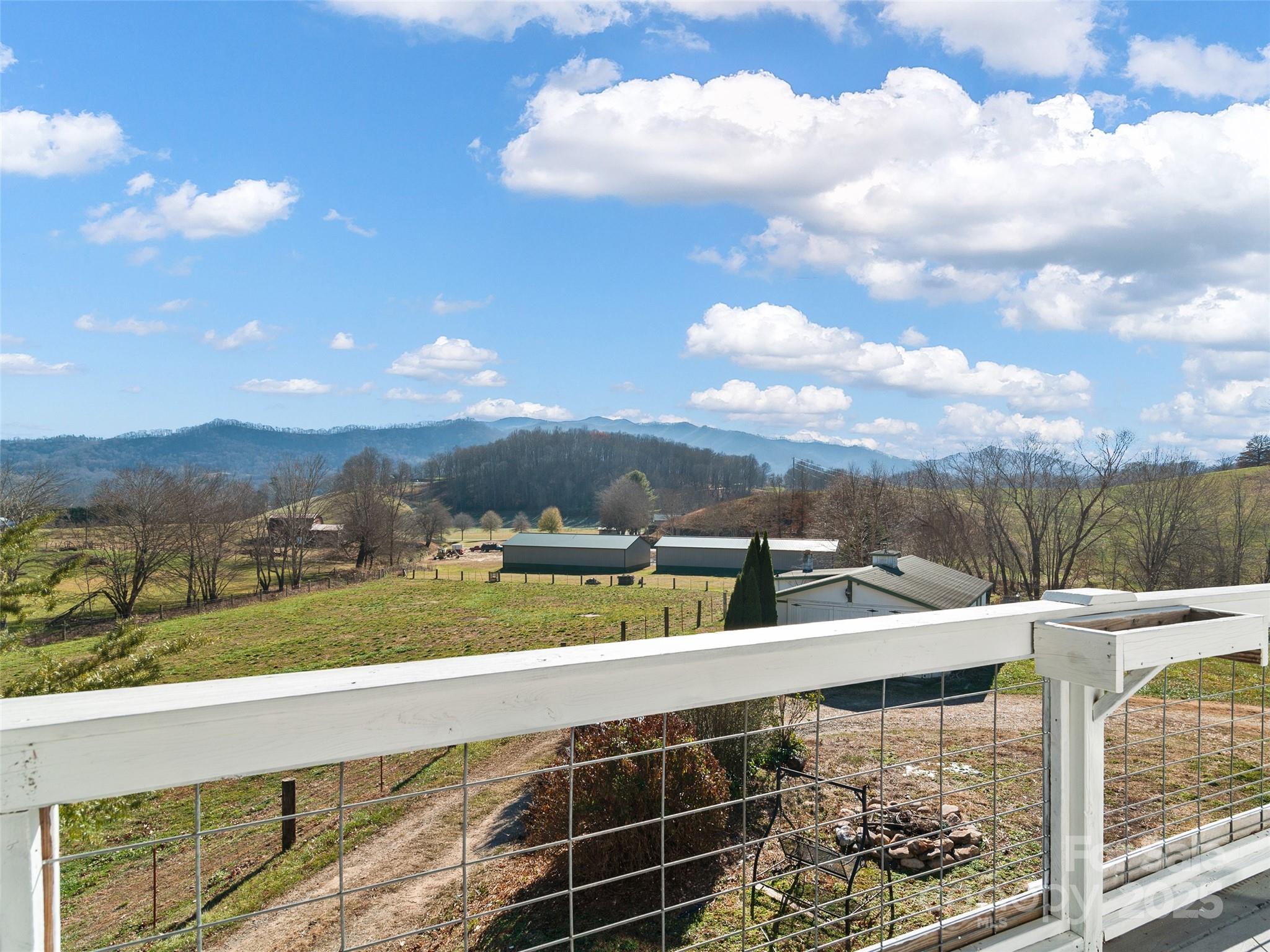 main property photo 27