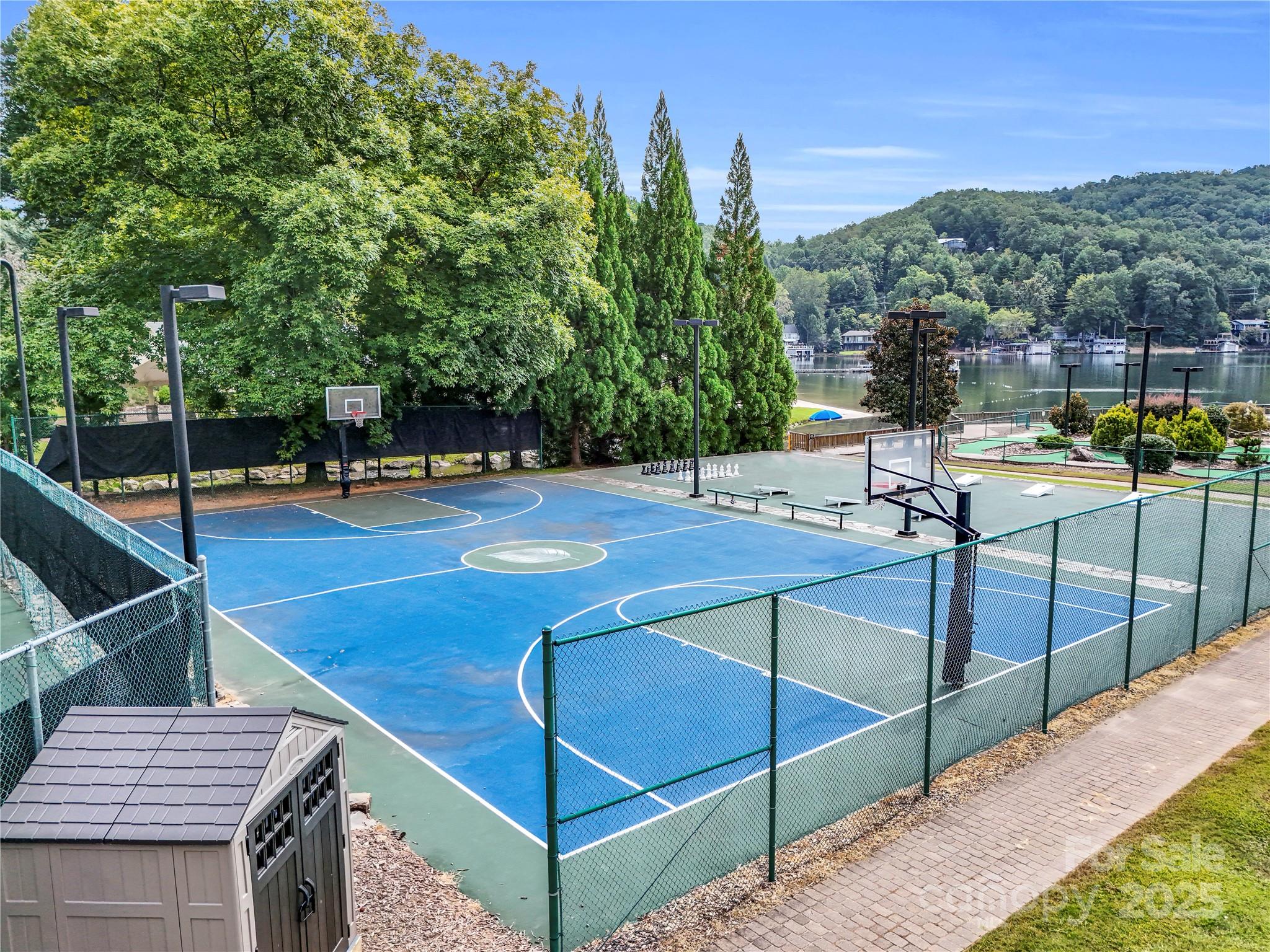 main property photo 24