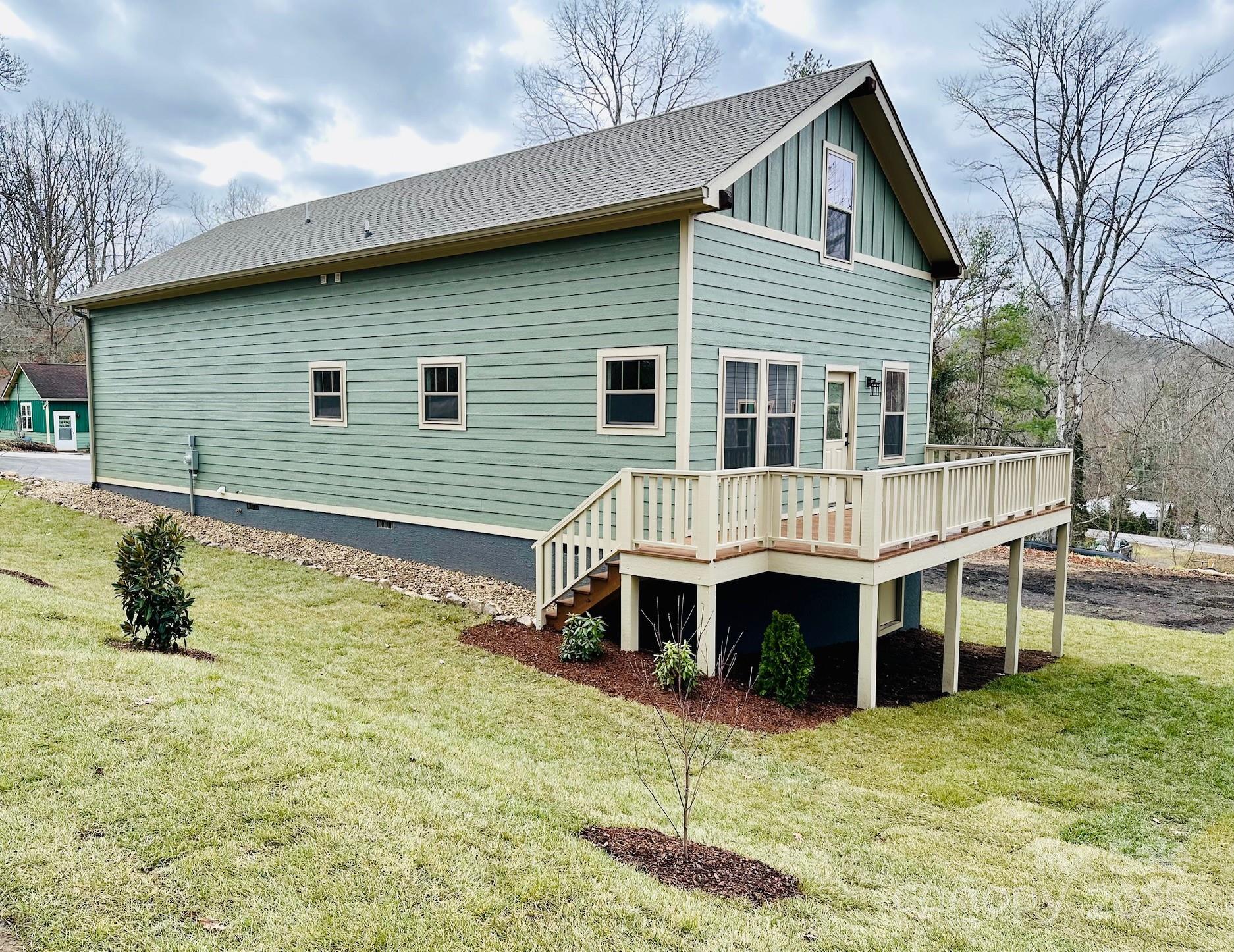 main property photo 5