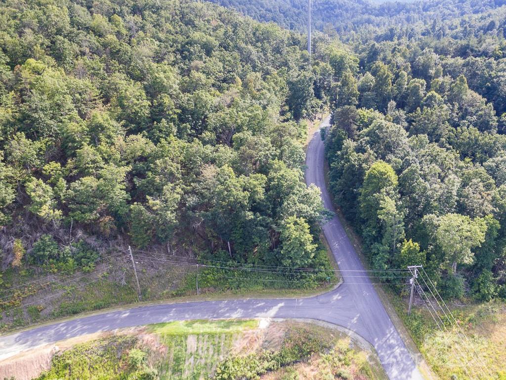 main property photo 14