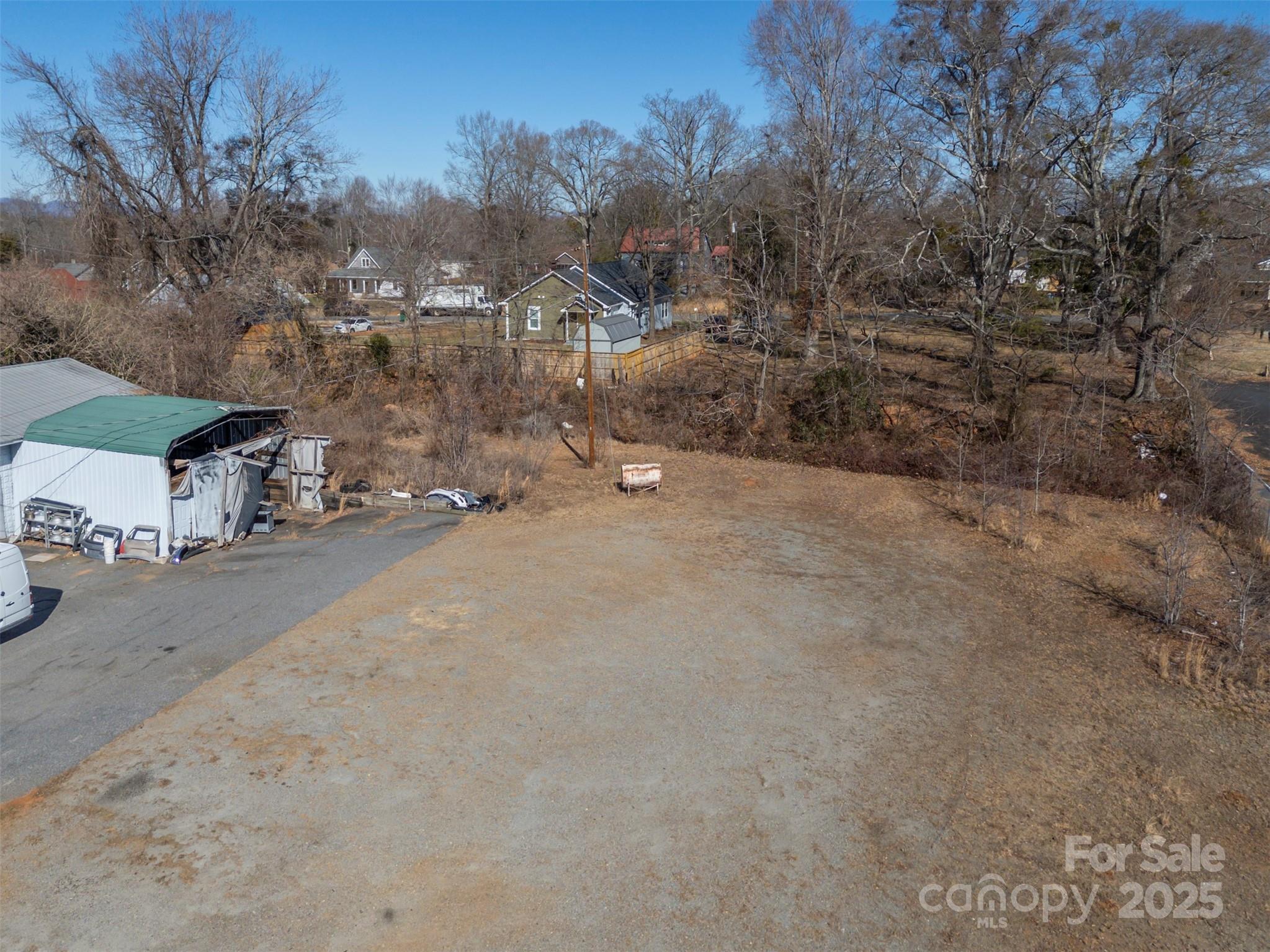 main property photo 7