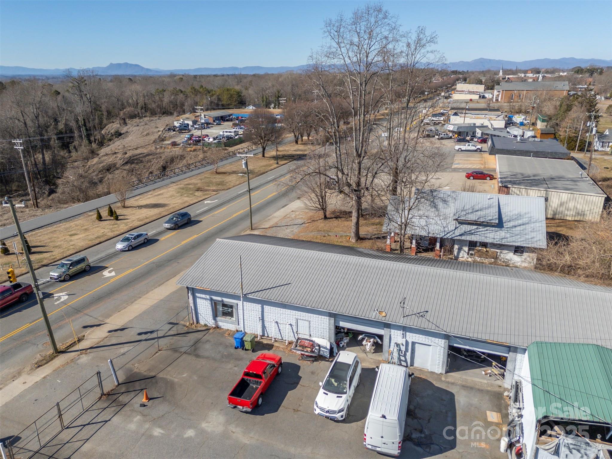 main property photo 8