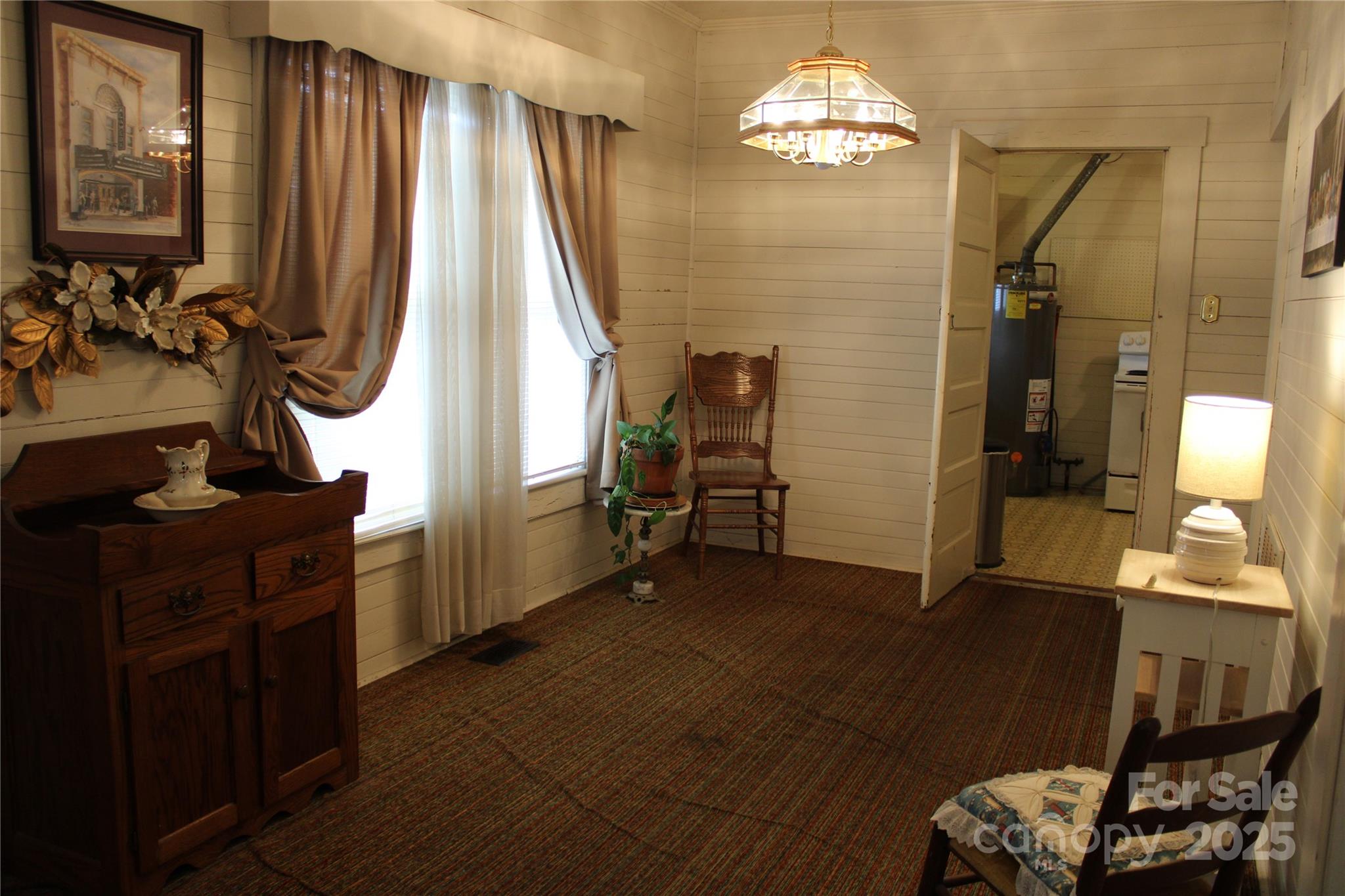 property viewer photo 9