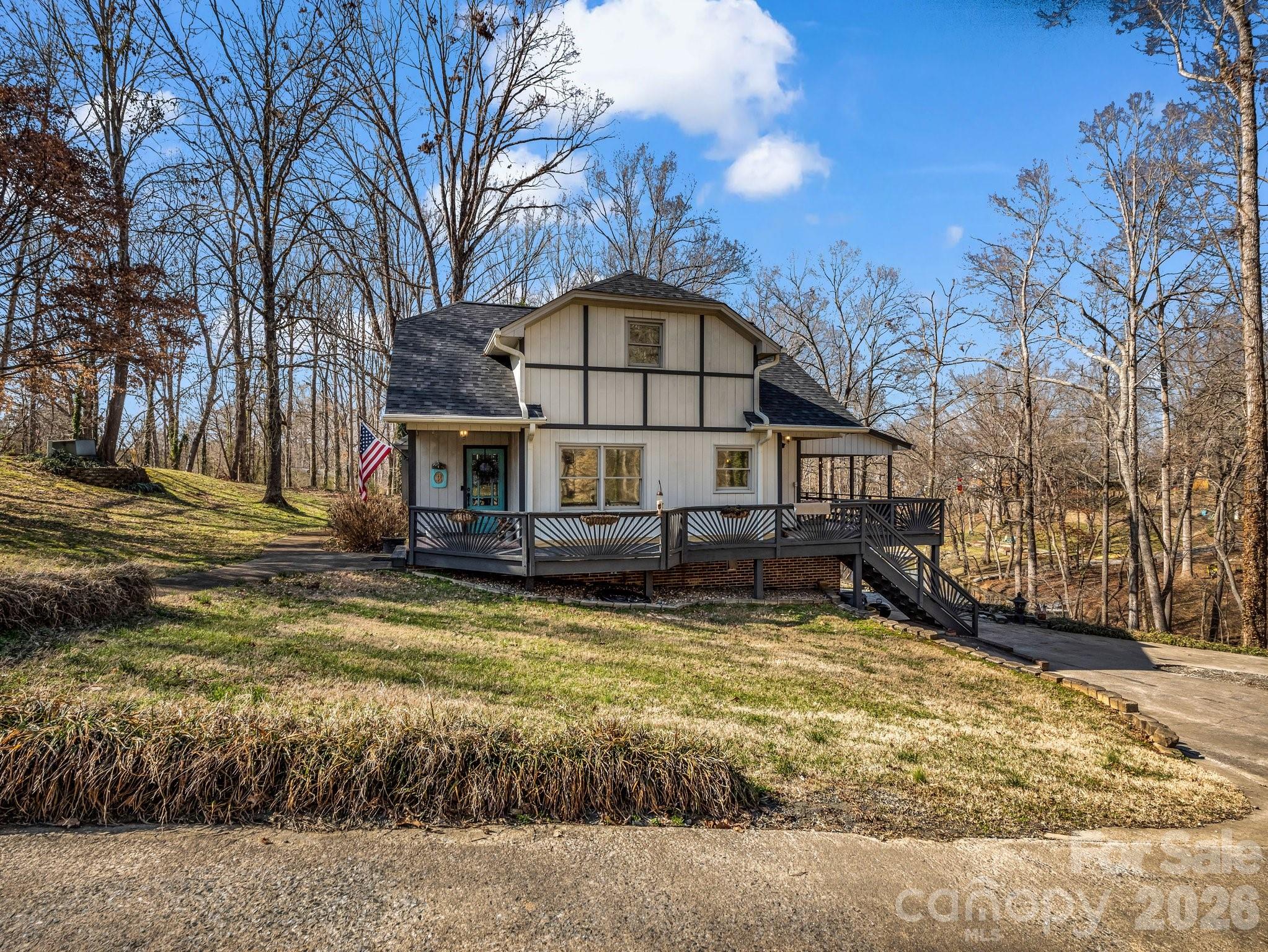 main property photo 1