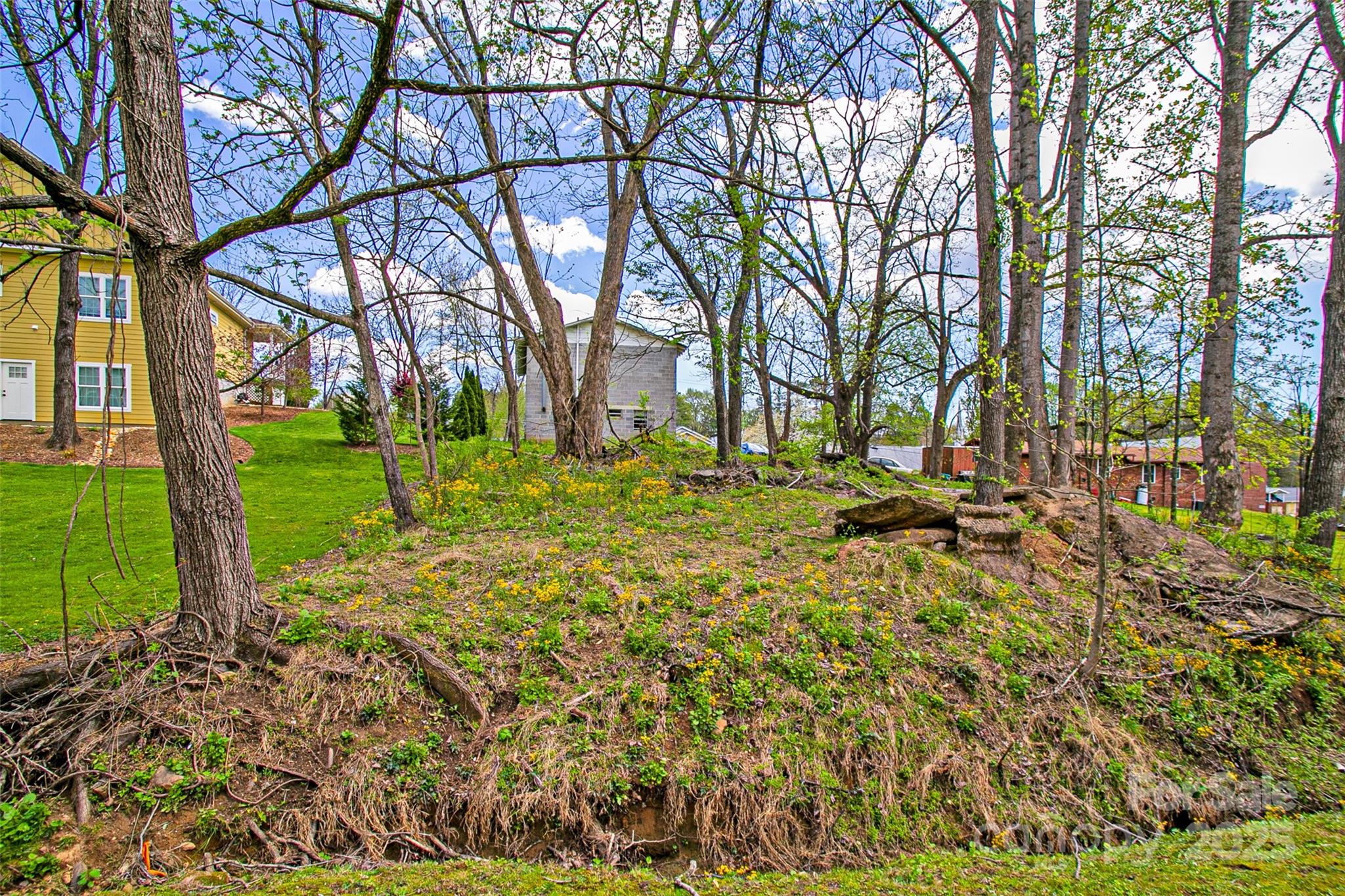 main property photo 22
