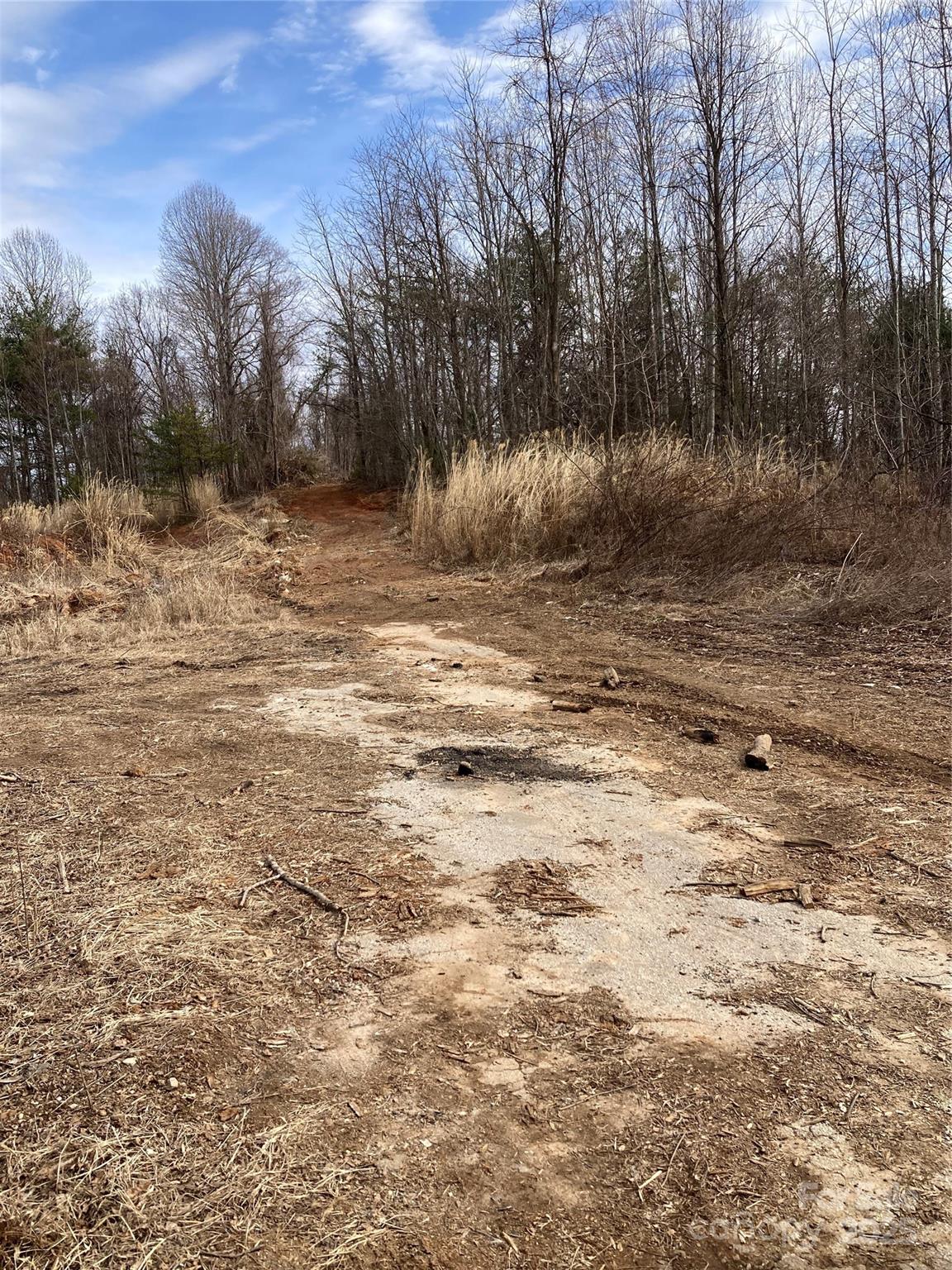 main property photo 10