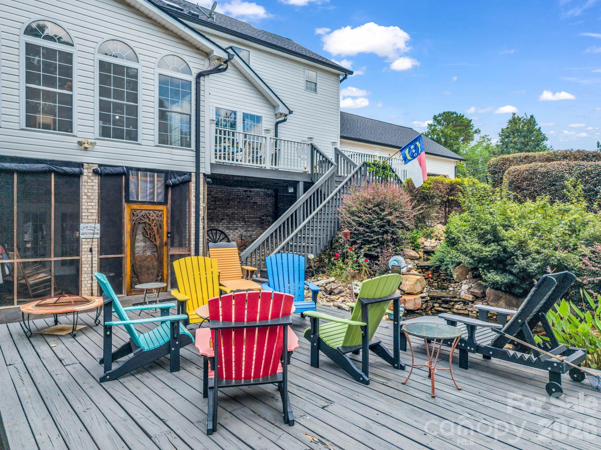 main property photo 14