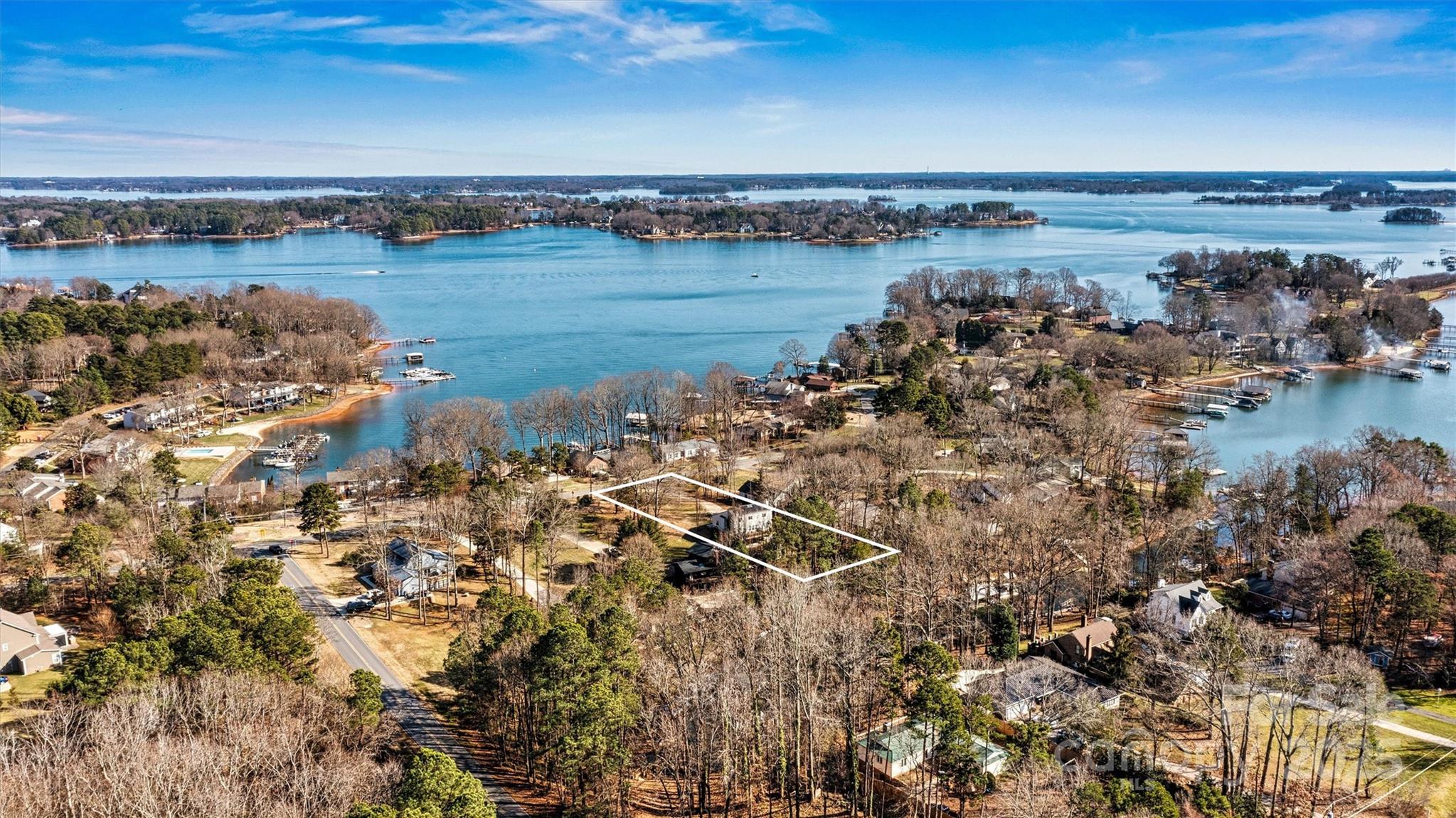main property photo 40