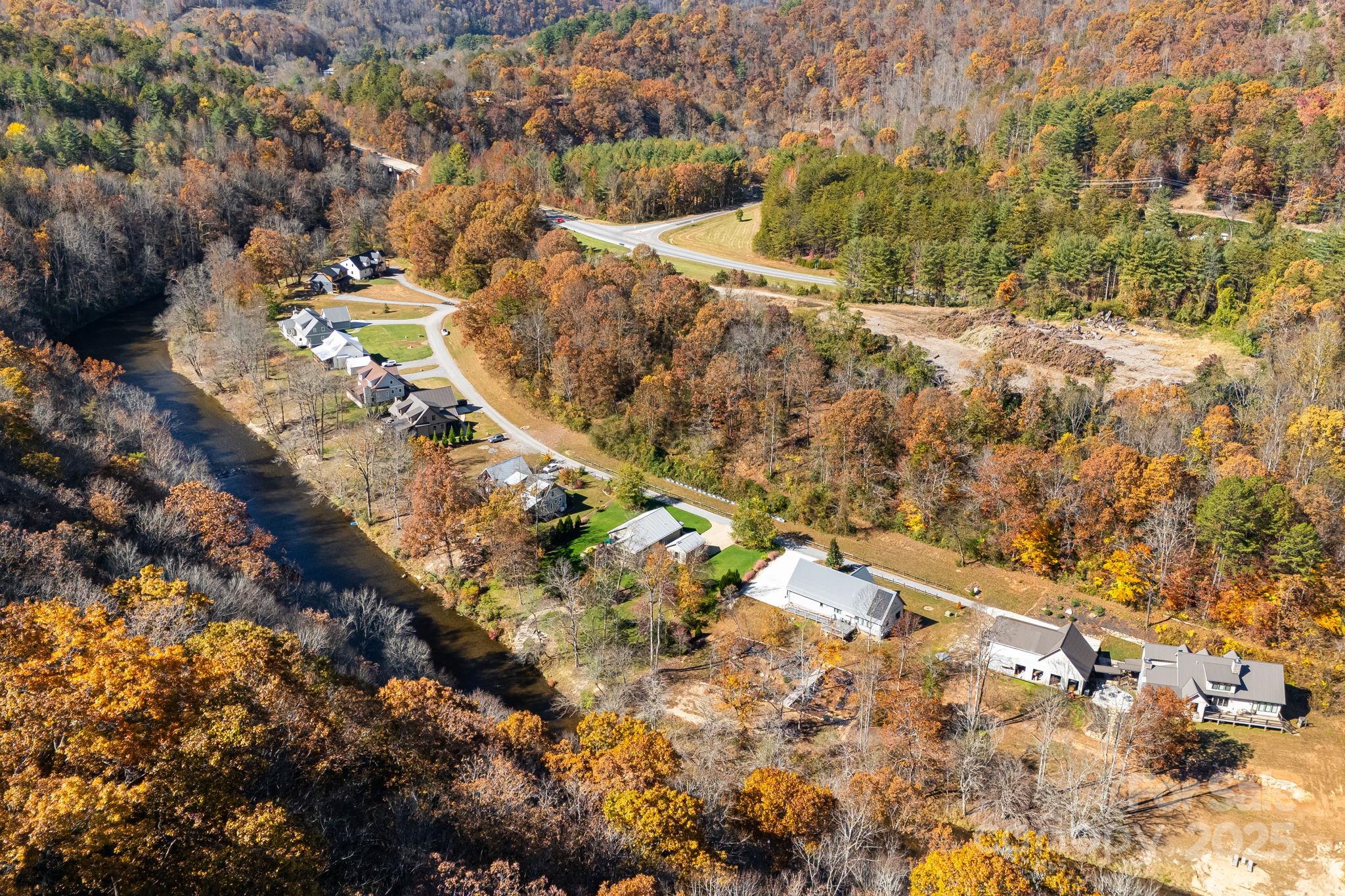 main property photo 39