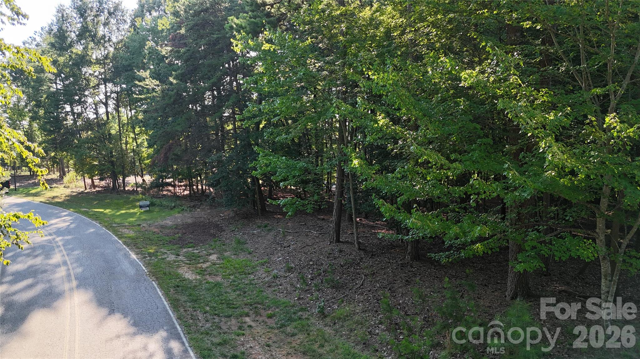 main property photo 30