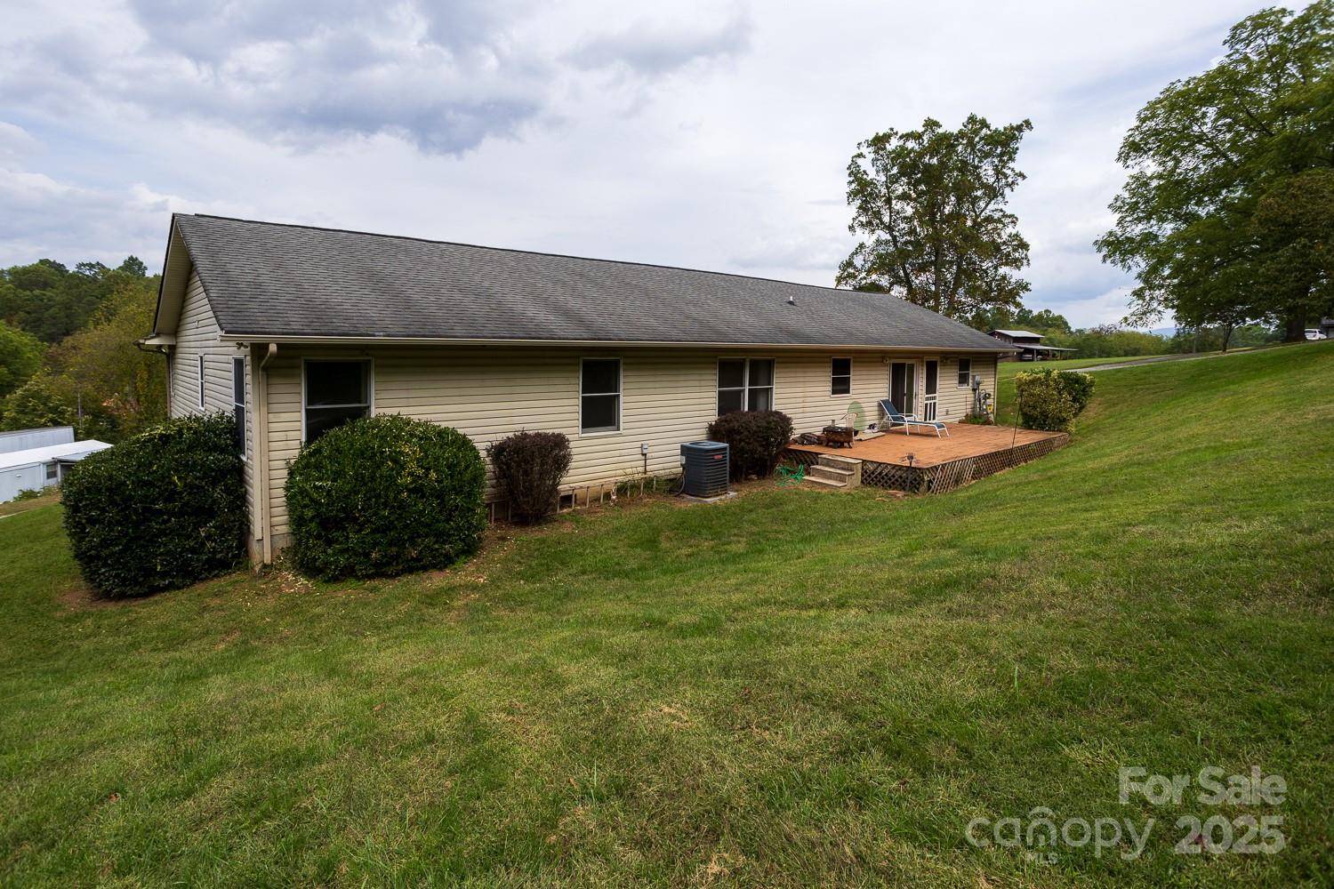 main property photo 42