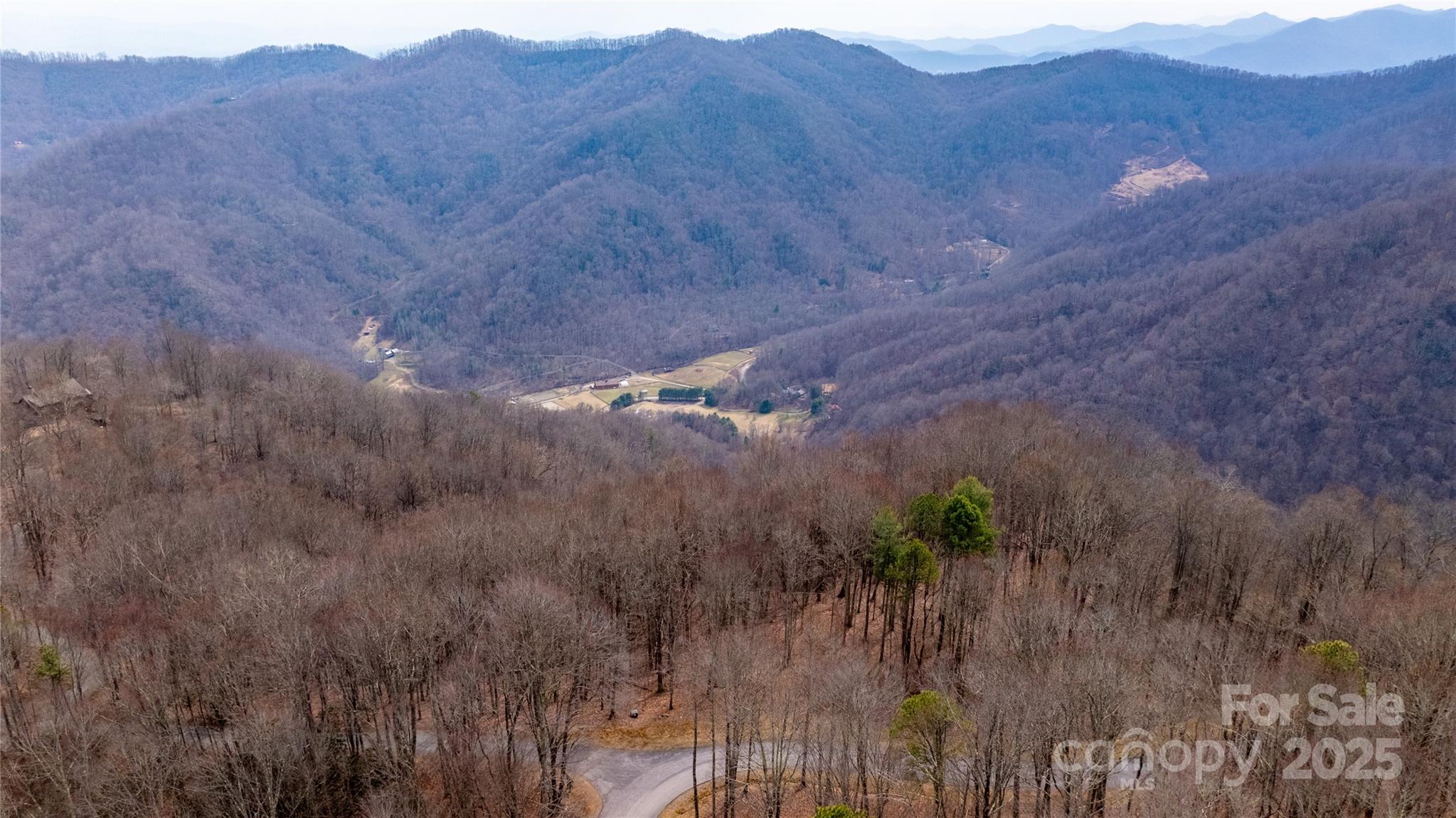 main property photo 7