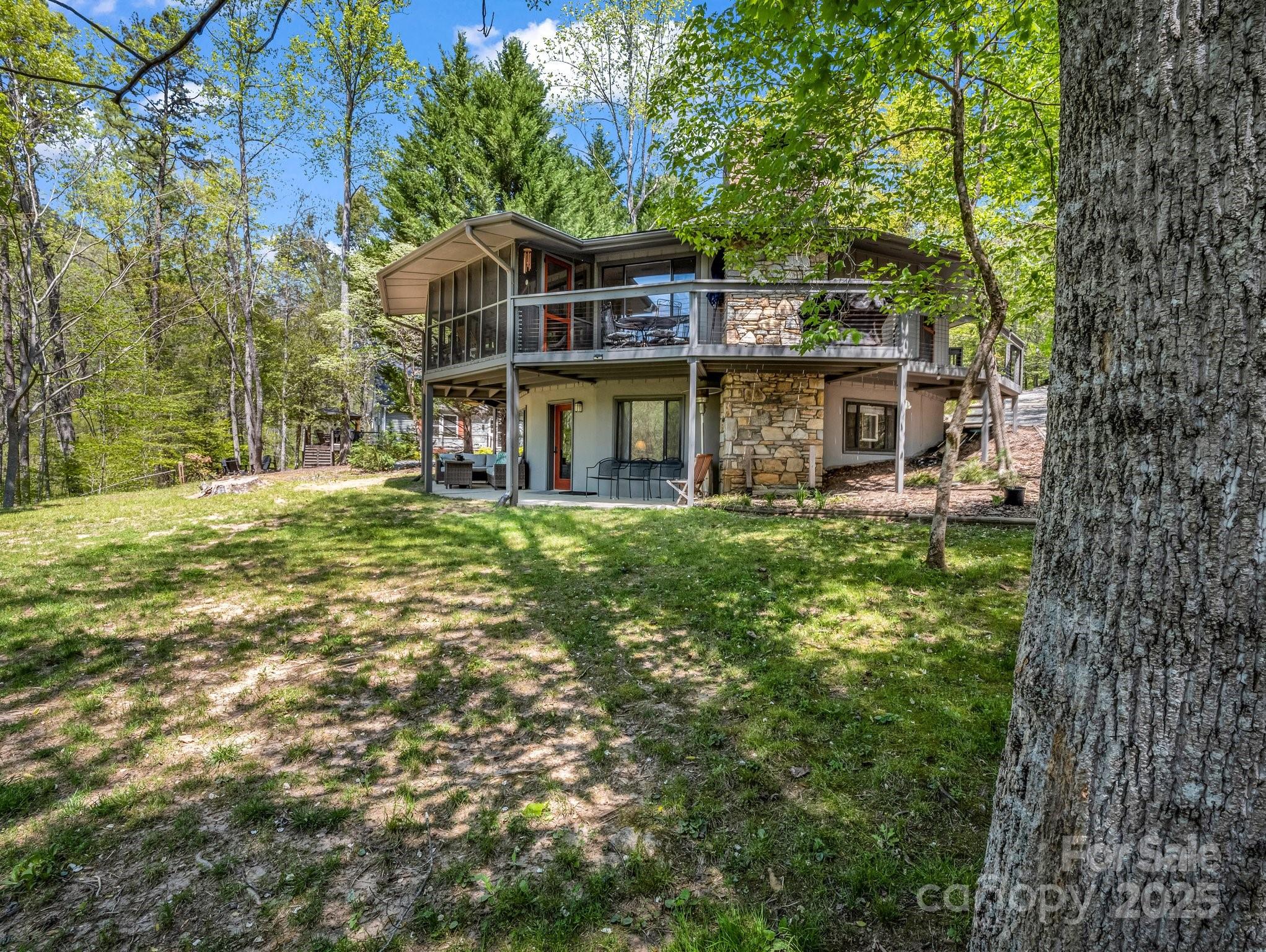 main property photo 39