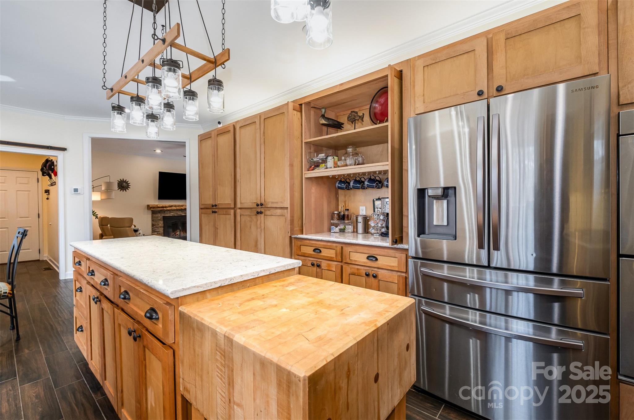 property viewer photo 11