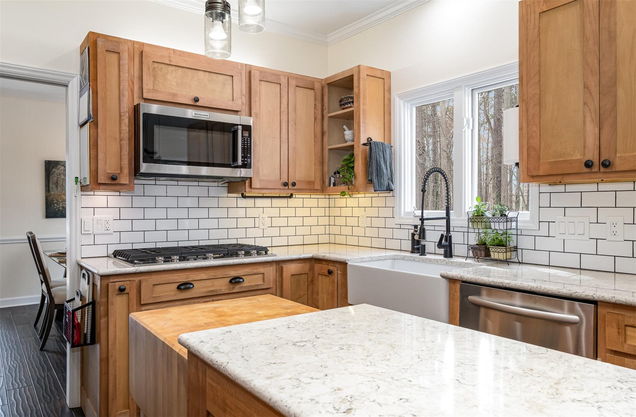 property viewer photo 12