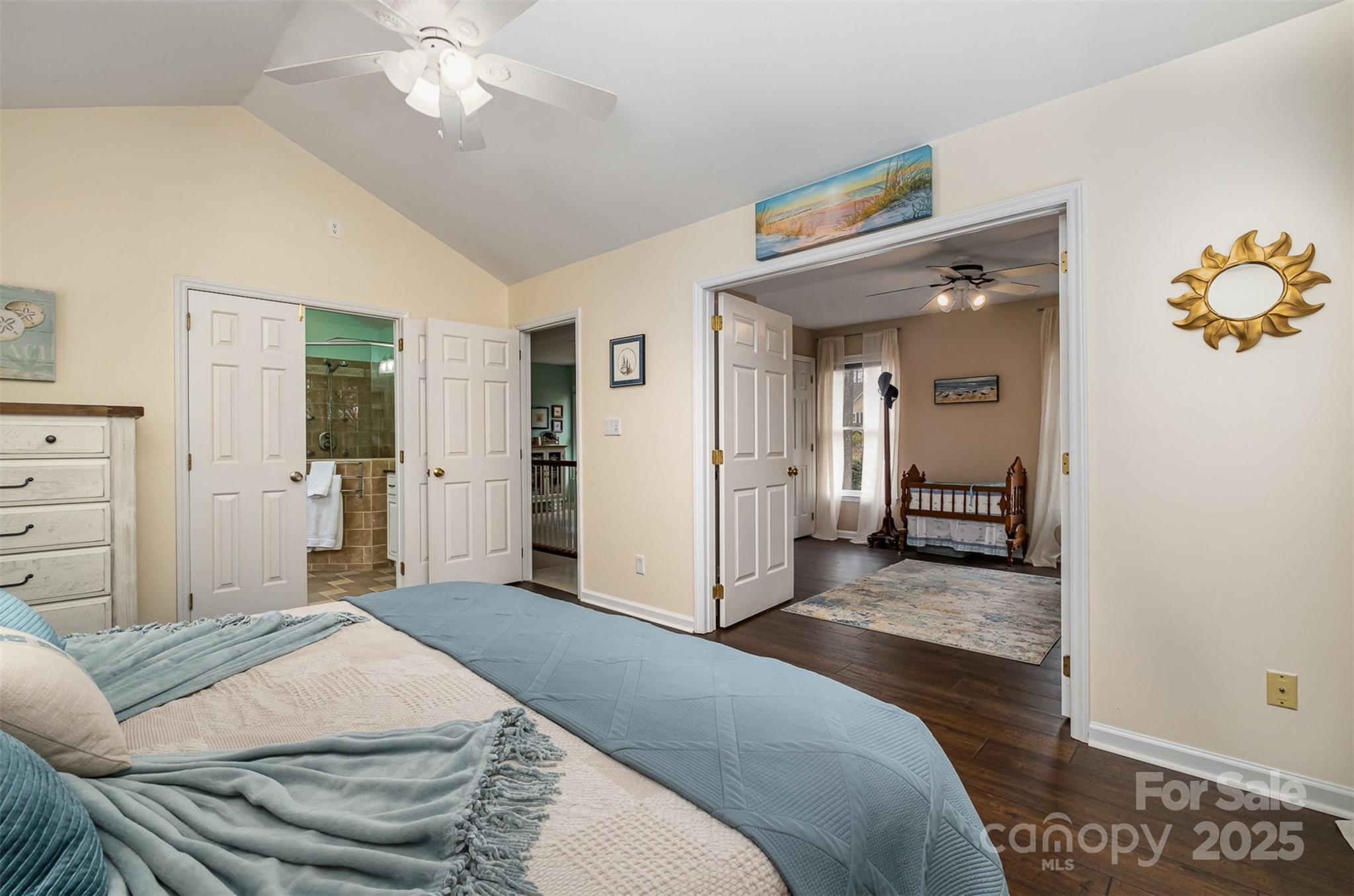 property viewer photo 19
